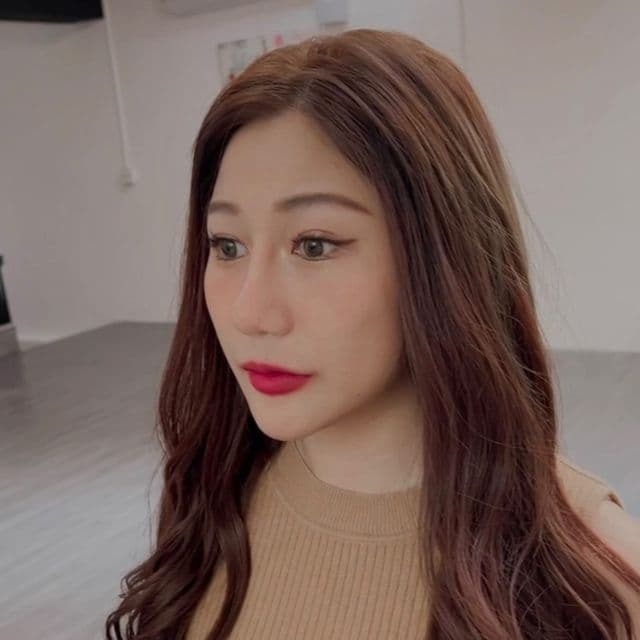 接髮前：原本沒有瀏海