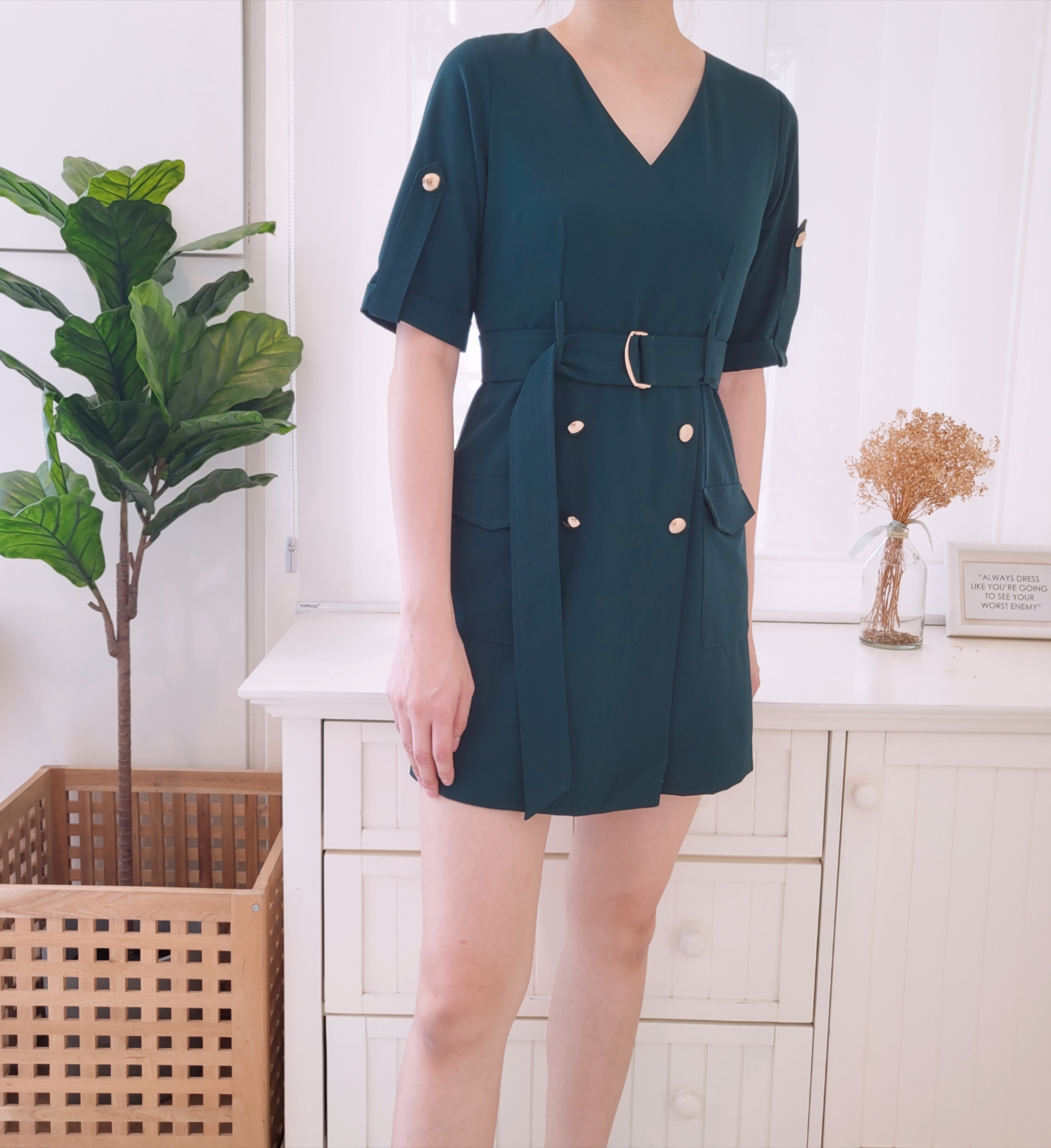 M/SLEEVE BELTED WRAP SHORT JUMPSUIT