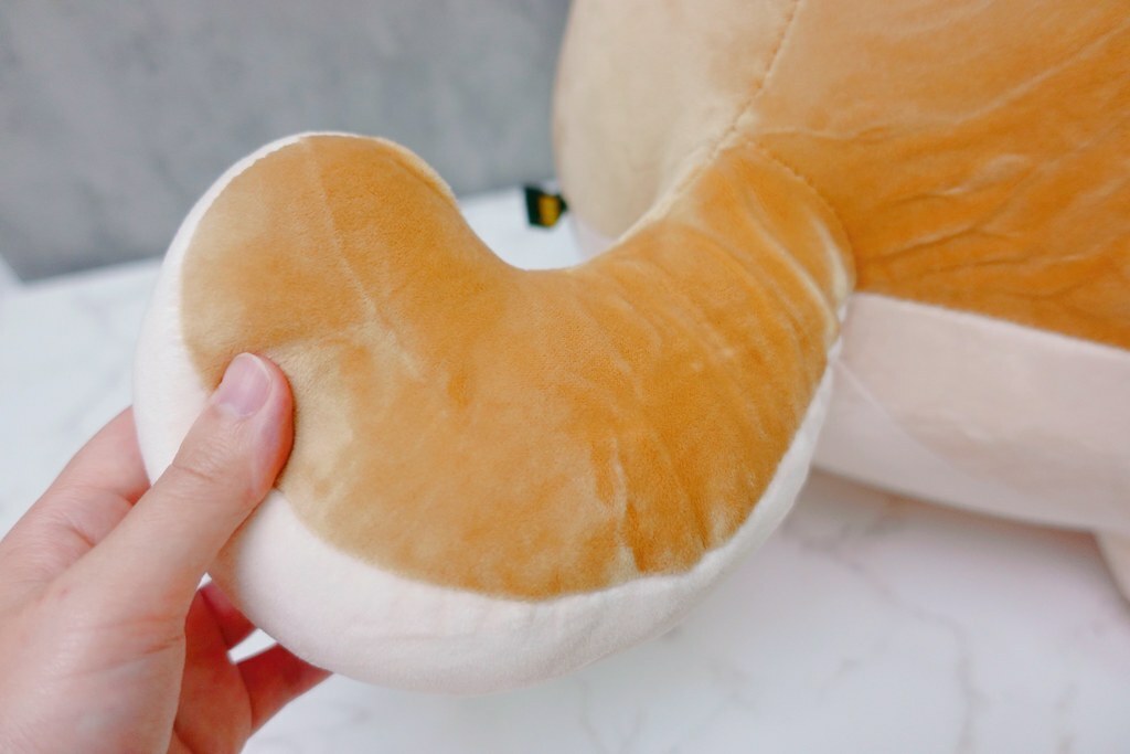 番茄媽咪推薦傲嘟嘟の柴之助抱枕，療癒又紓壓