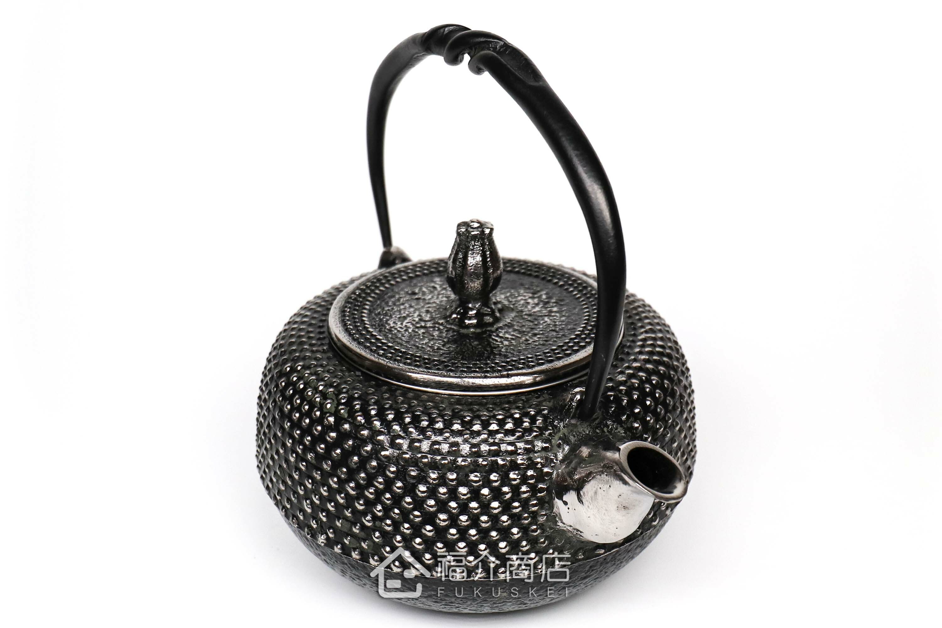 泡茶用的砂鐵壺