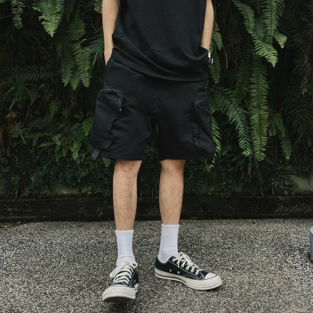 XCTRL 毒氣警告大收納口袋短褲-黑