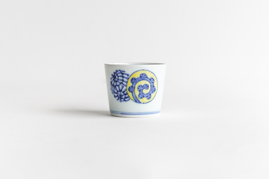 溪山窯-染錦蛸唐草丸紋薄手迷你蕎麥豬口