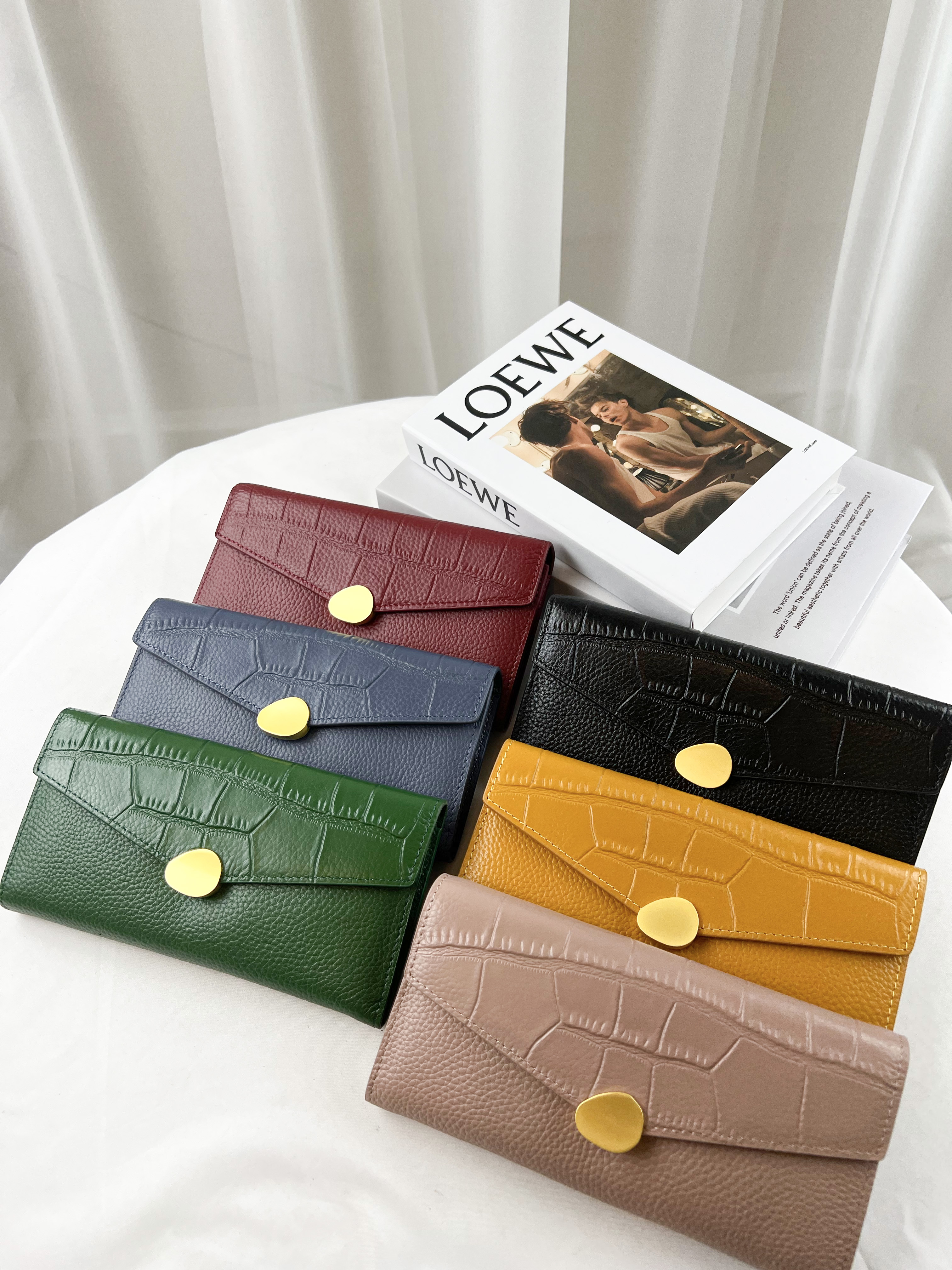 鱷魚紋拼接真皮牛皮翻蓋長夾  #SM-3228