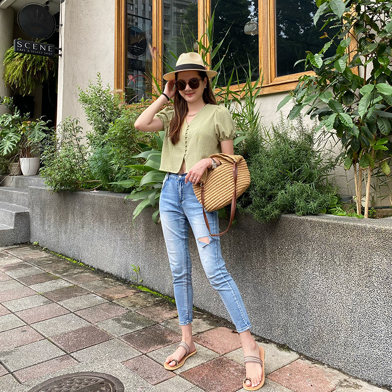 珍珠扣鬆餅格上衣