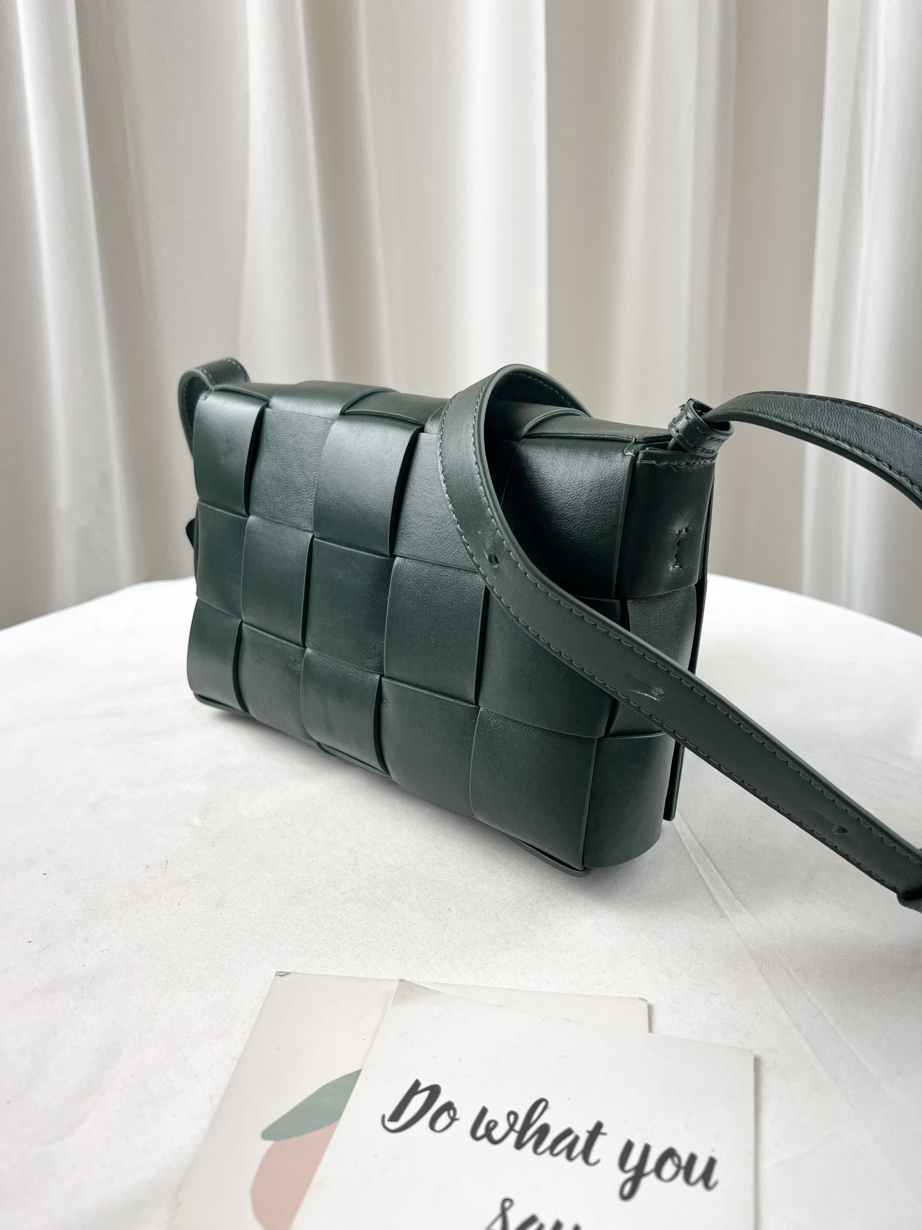 石墨綠 寬編織真皮牛皮側背包 #SM-2975