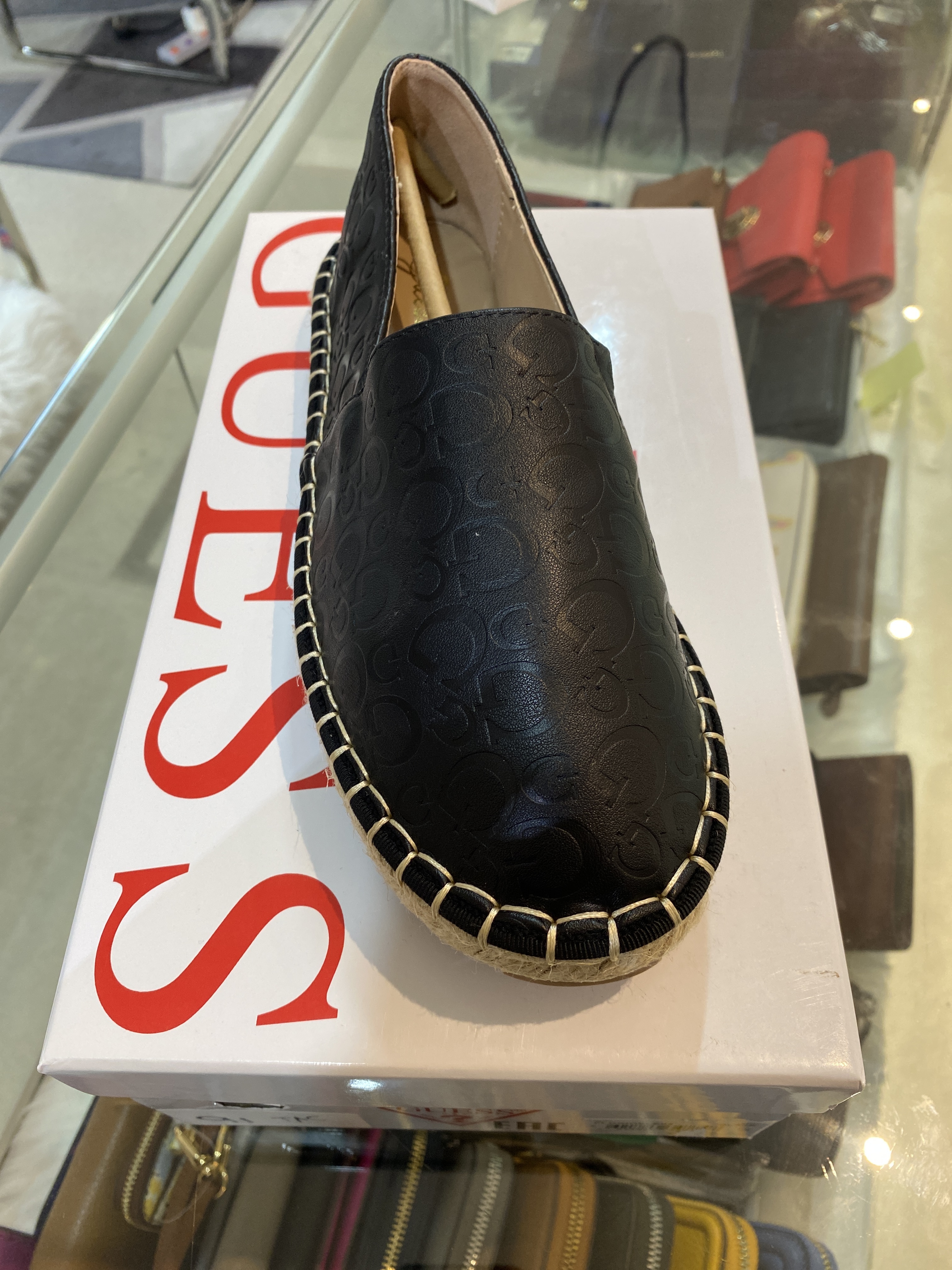 [S] GUESS GIOY SHOES - BLACK, FLOGIOELE04-BLACK (SGU31)