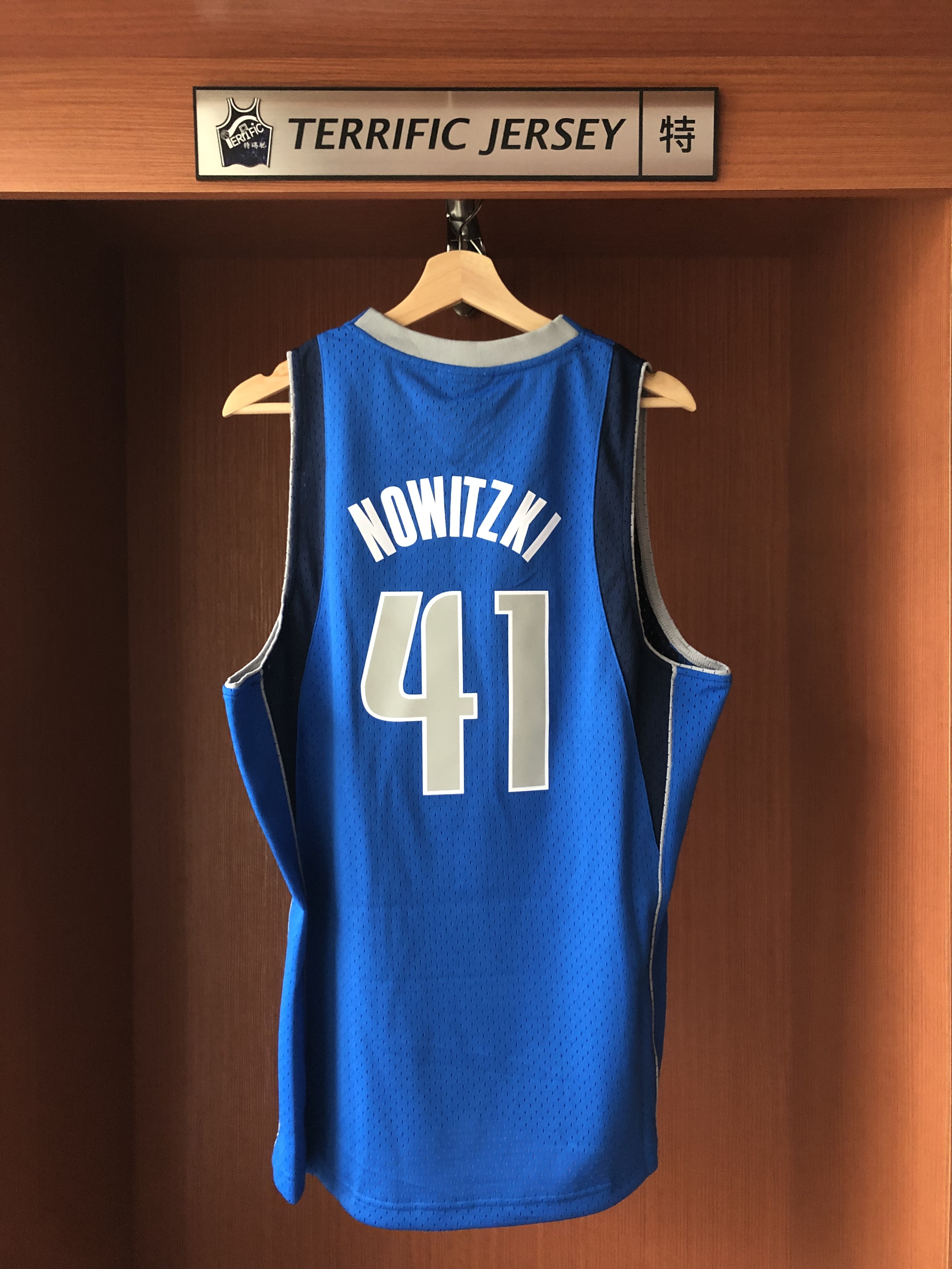 NBA球衣 Dirk Nowitzki 達拉斯小牛藍 10-11 M&N Swingman G2 球迷版 熱轉印 全新