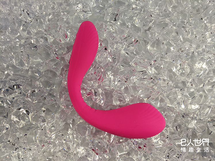 lovense dolce lush 跳蛋 可調整角度