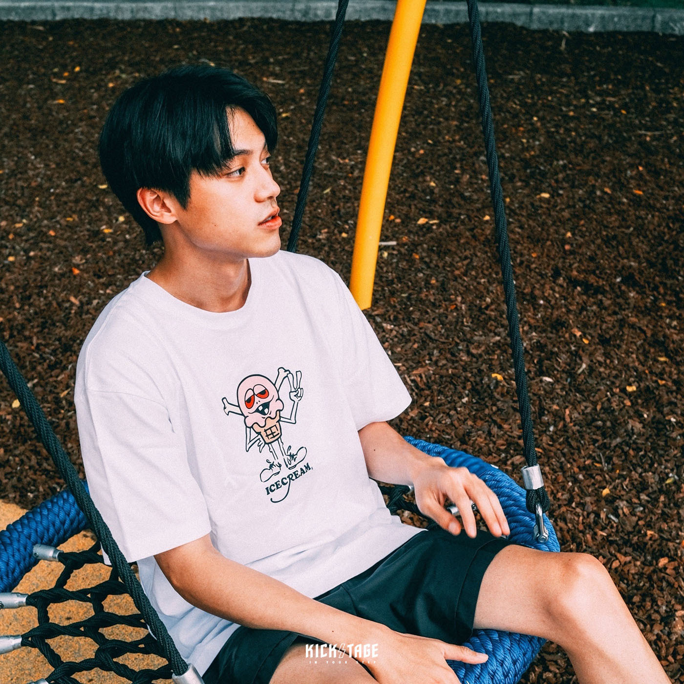 **特價商品售出不退換**男女款 ICE CREAM PEACE T-SHIRT 四色 骷髏 惡搞塗鴉 短T【421-1204-BK】