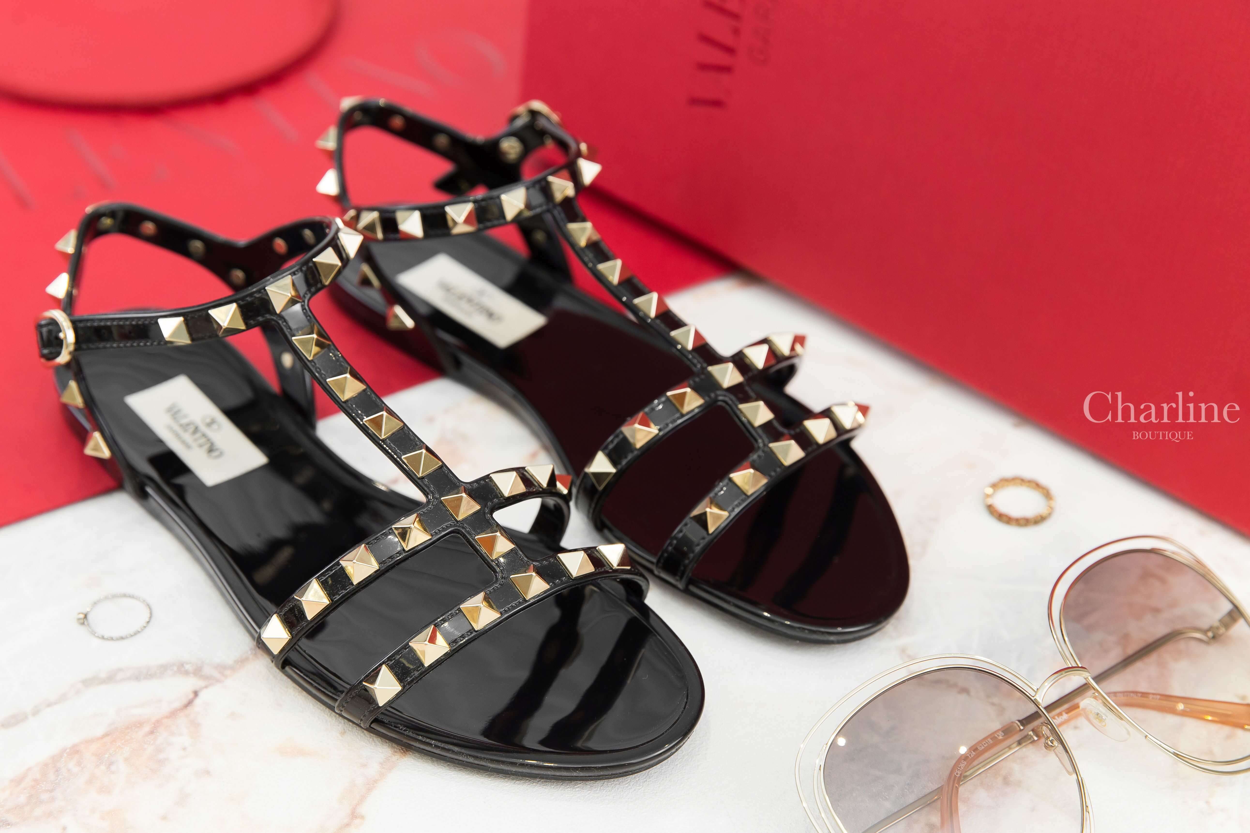 Valentino Rockstud Flat Rubber Sandals 黑色龐克卯釘羅馬平底涼鞋