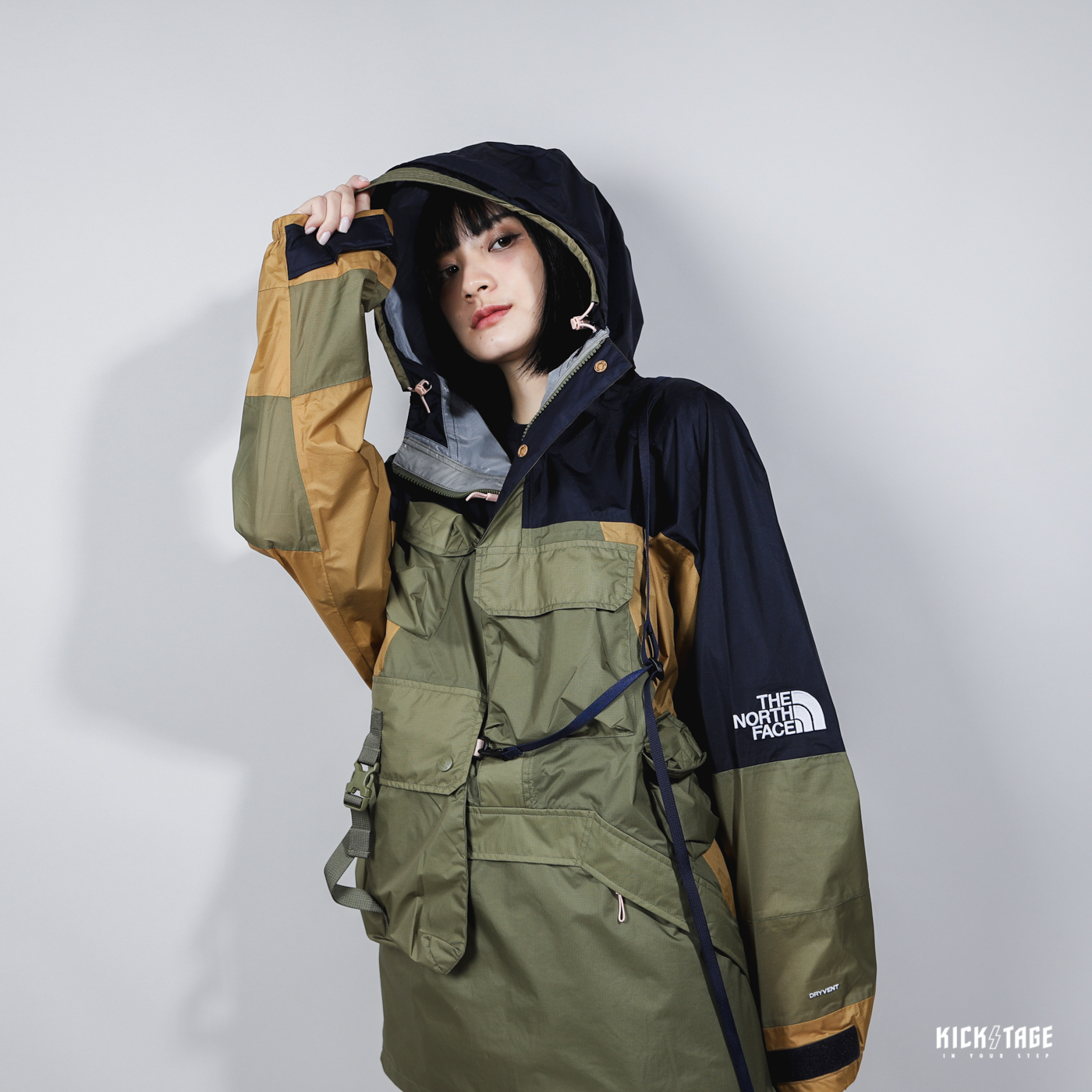 **特價商品售出不退換**男女款 THE NORTH FACE UE 深藍綠棕 北臉 多口袋 防水 衝鋒衣【NF0A7QPR7D6】