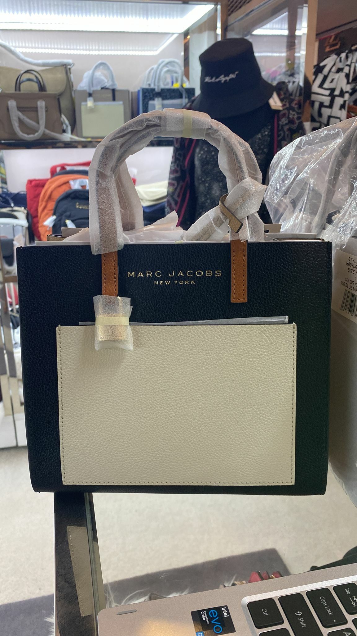 [S] MARC JACOBS MINI GRIND TOTE, SMOKE ALMOND MULTI, 191267832982 (SMJ13)