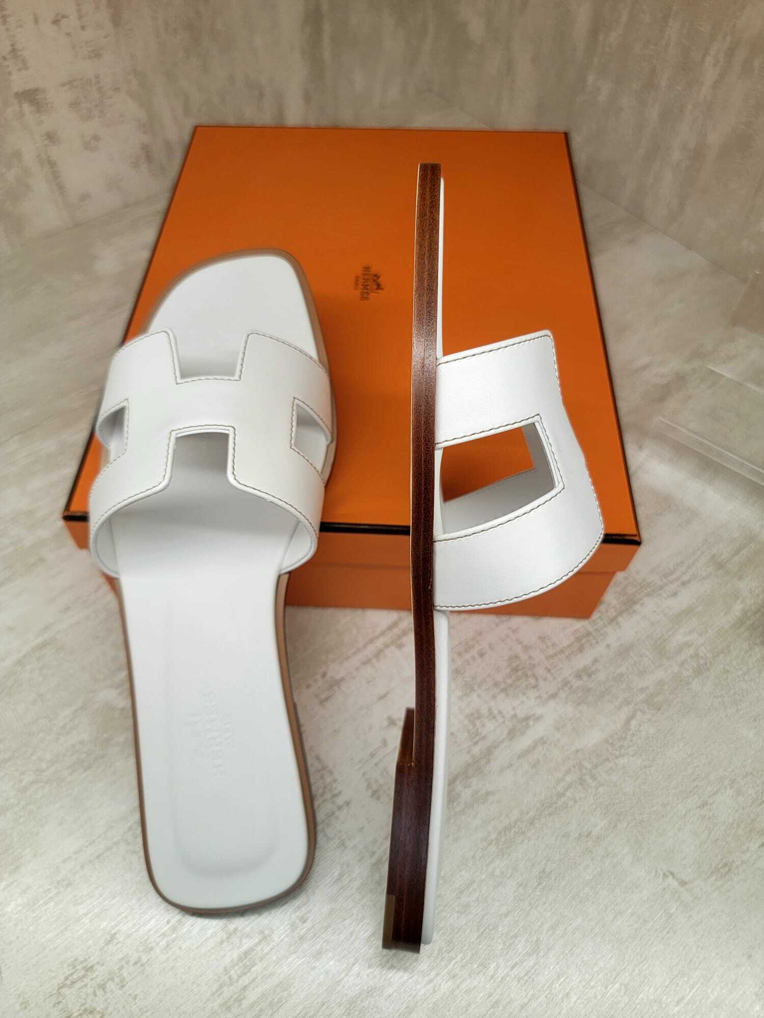 Hermes ORAN sandals blanc 白色平地拖鞋