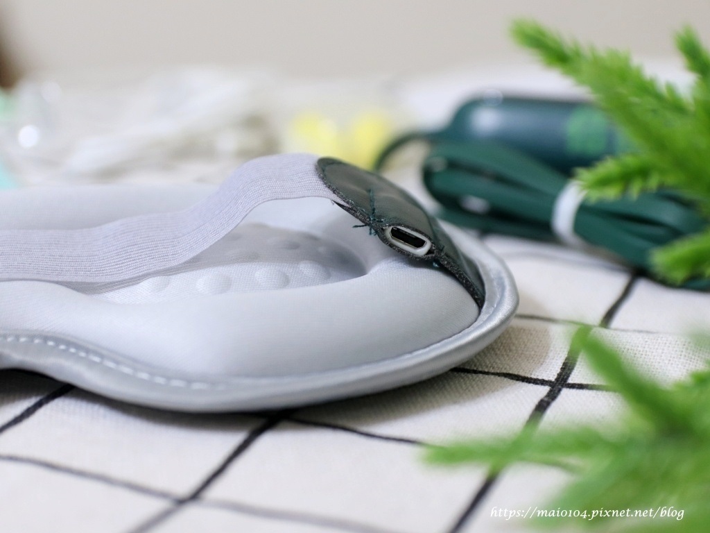 麥的小窩推薦時尚皮革三段溫控震動按摩熱敷眼罩，時尚又實用