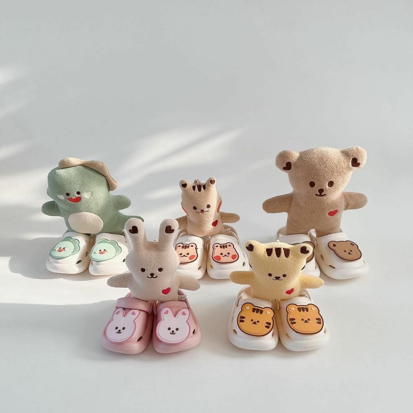 Dot to Dot Crocs 洞洞鞋