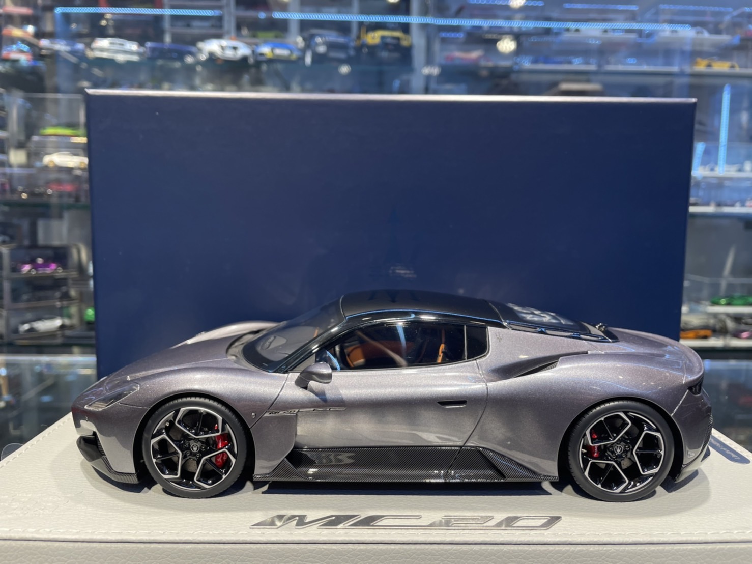 BBR P18191F Maserati MC20 2020 Grigio Mistero 1/18