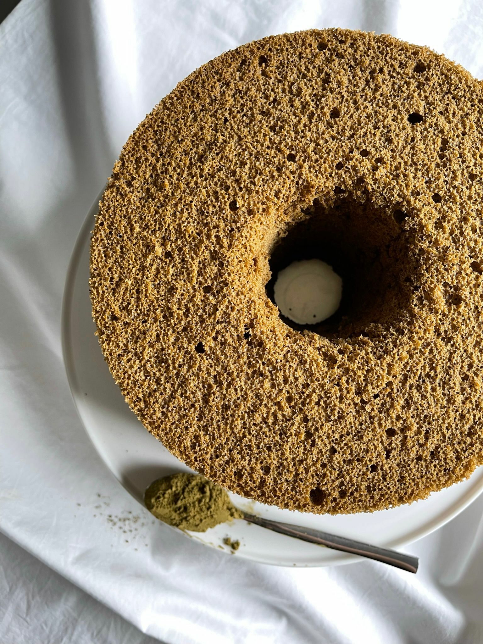 Vic Ellie 焙茶戚風蛋糕 (8吋) [6月限定]