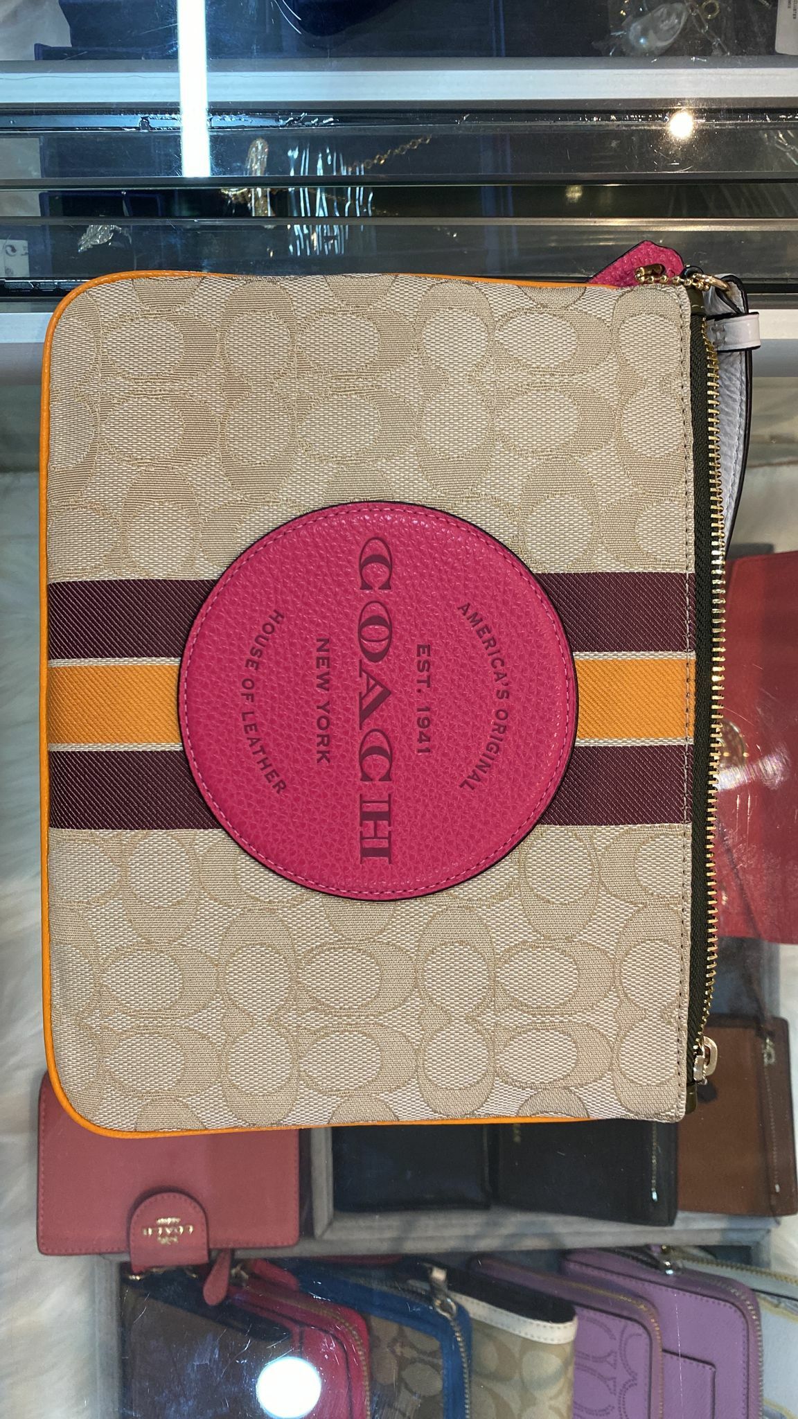 [S] COACH 2633 SIG STRP JCD GLRY PC KHAKI ELECTRIC PINK, 193971887142 (SCO23)