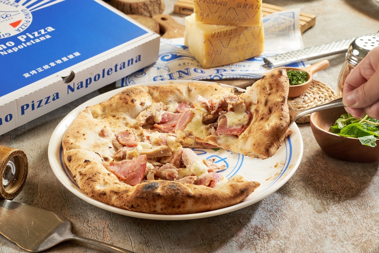 辣味培根雞腿肉(辣) 8吋/片 《冷凍》