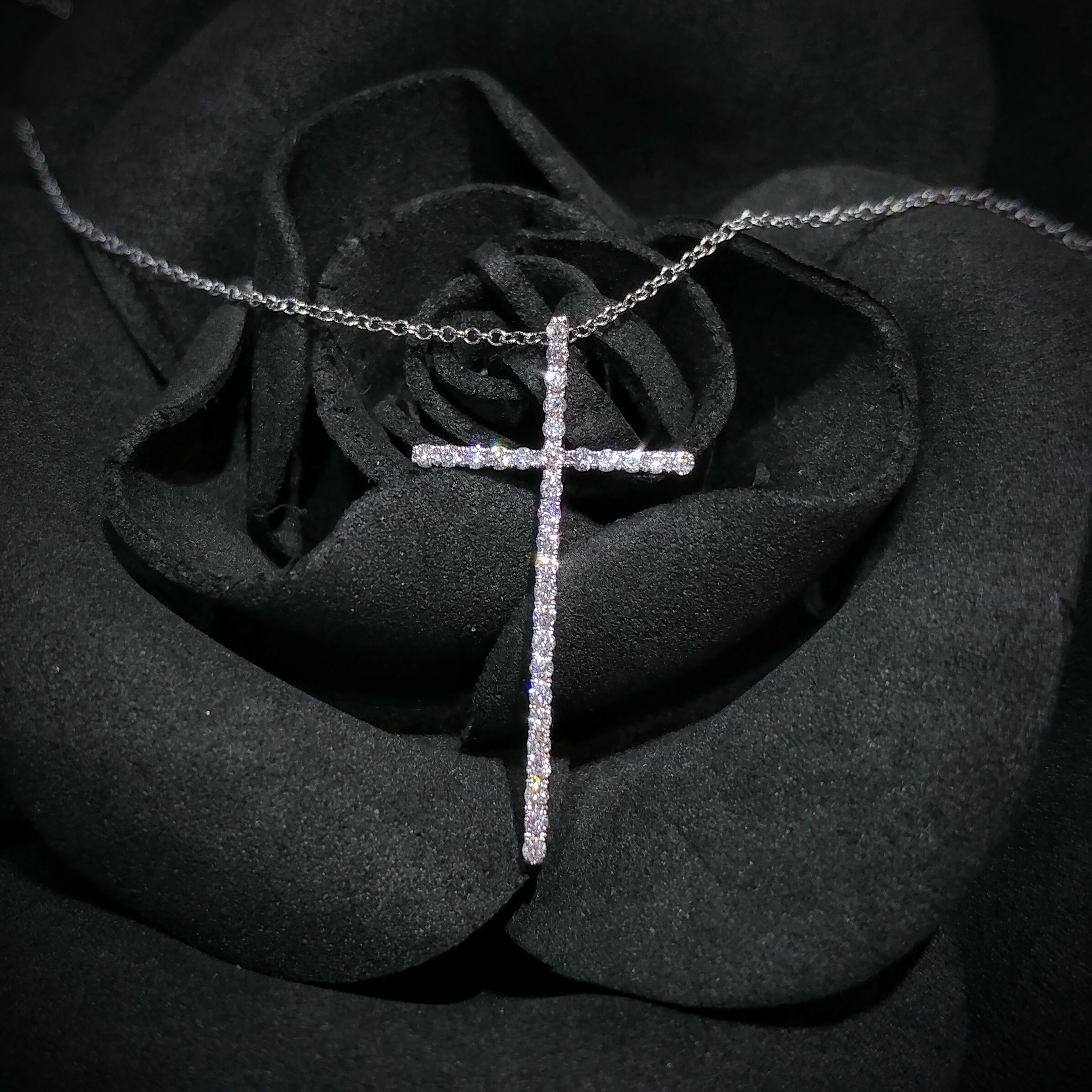 18K White Gold 0.19ct Diamond Pendant