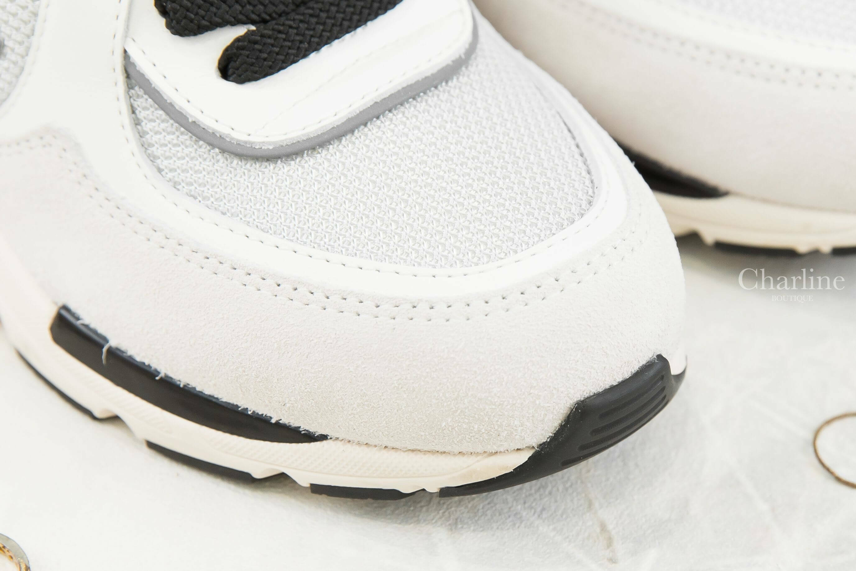 Chanel Trainers 白色網狀布面拼灰麂皮黑CC小牛皮運動鞋