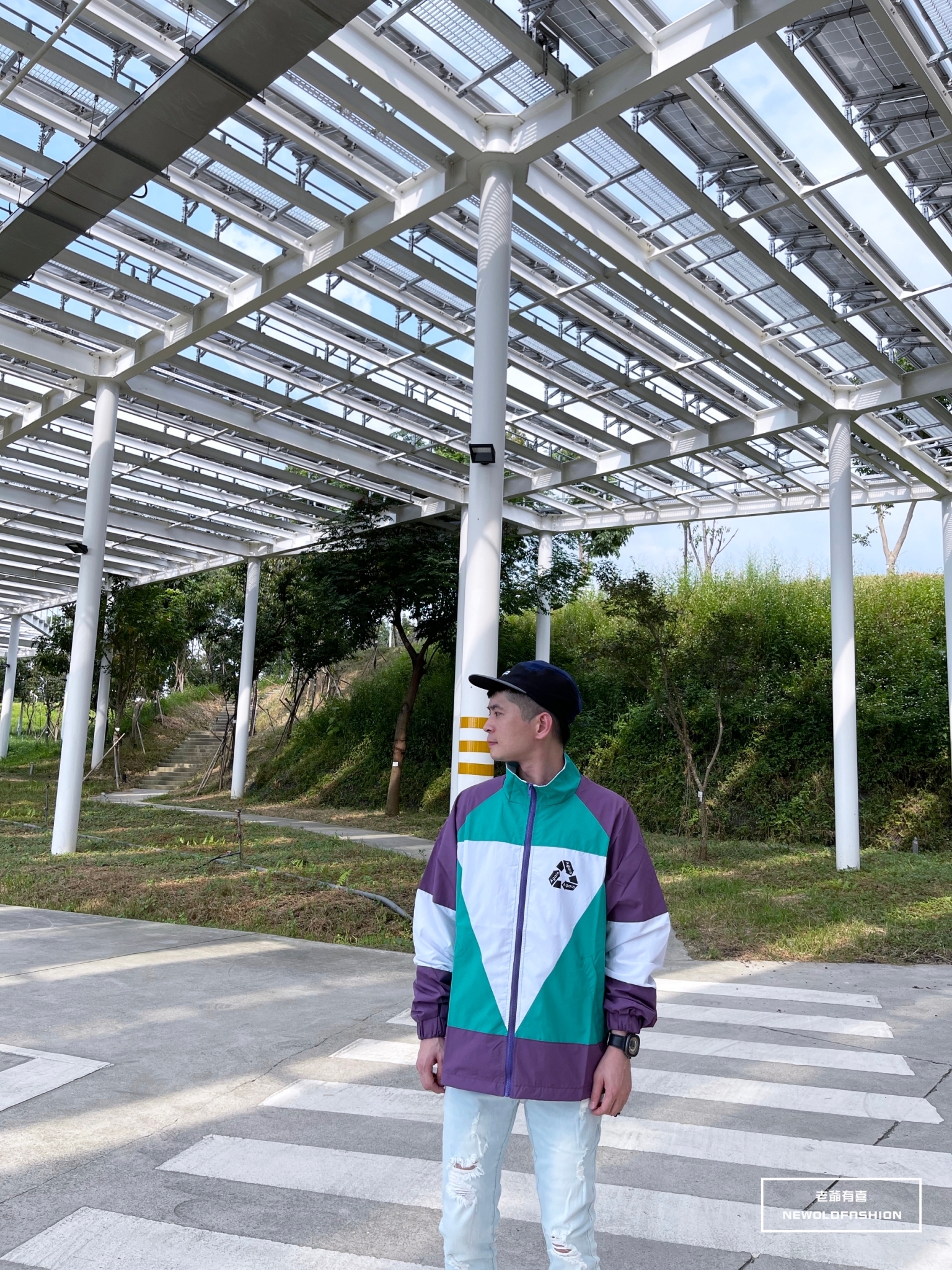 『新品上市』三角撞色拼接立領防風外套(NOF2109A105)-白