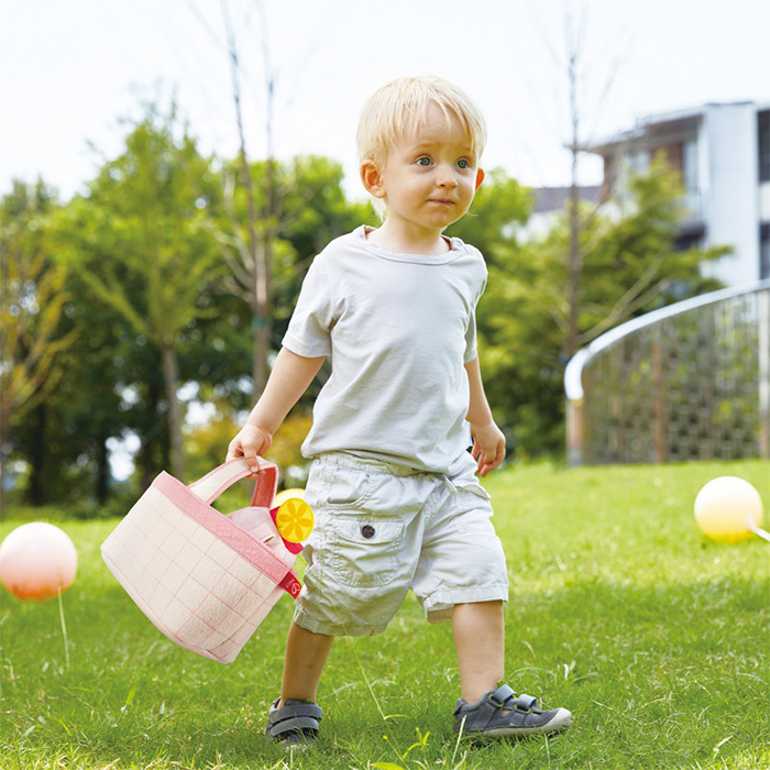 Hape Toddler Picnic Basket, E3179