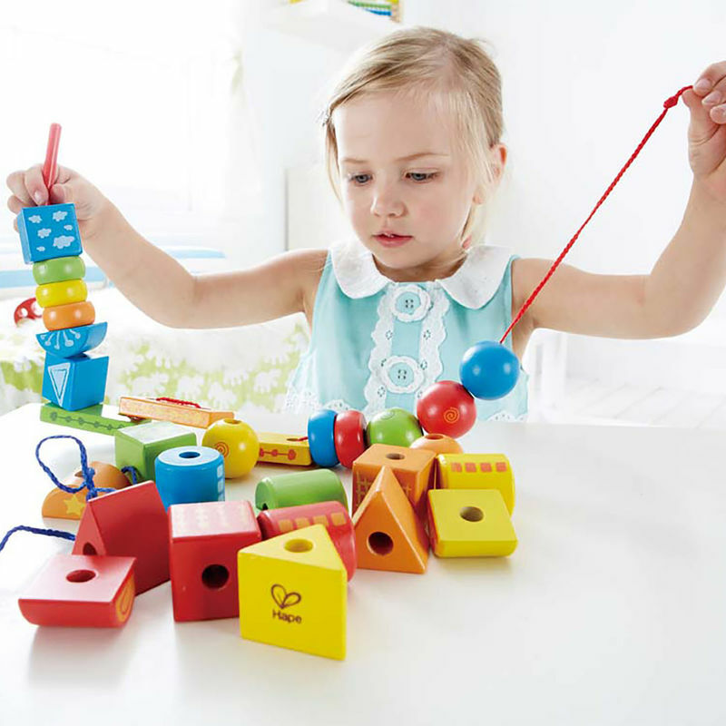 Hape String-Along Shape, E1019