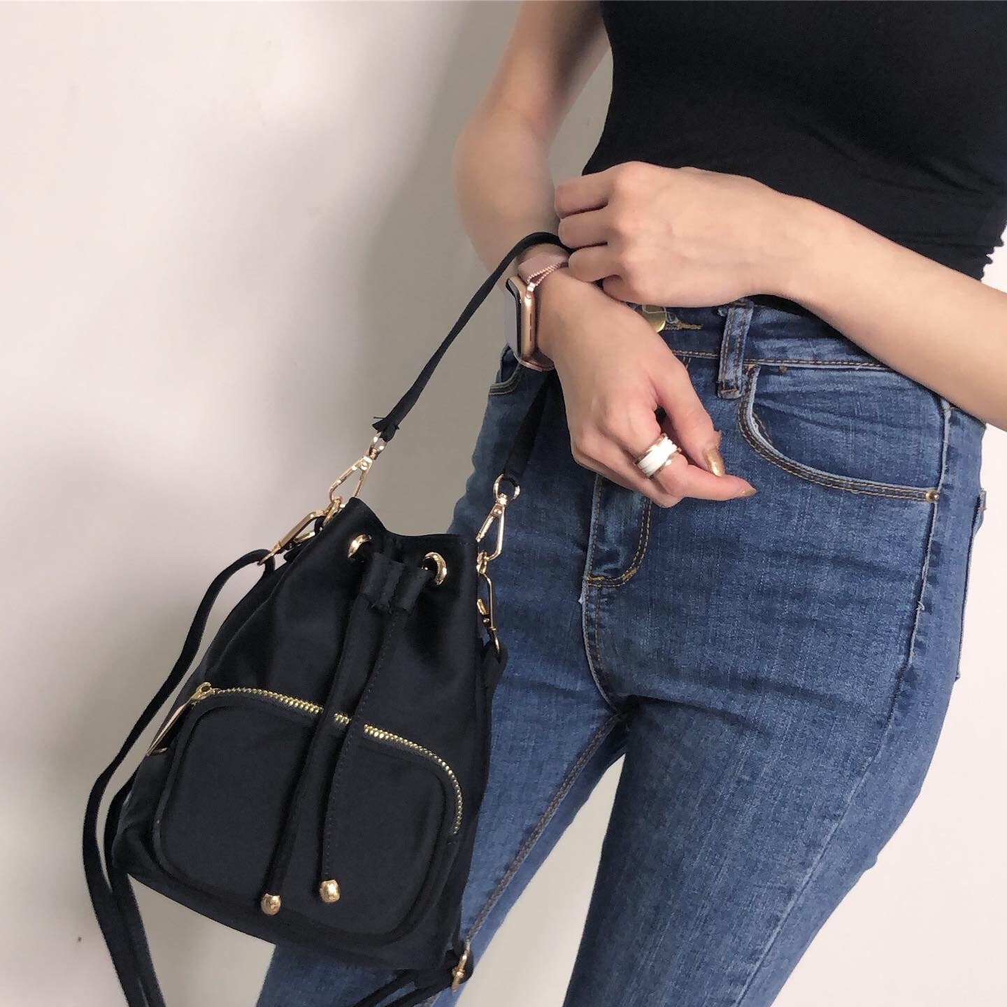 B2217046防水抽繩水桶包