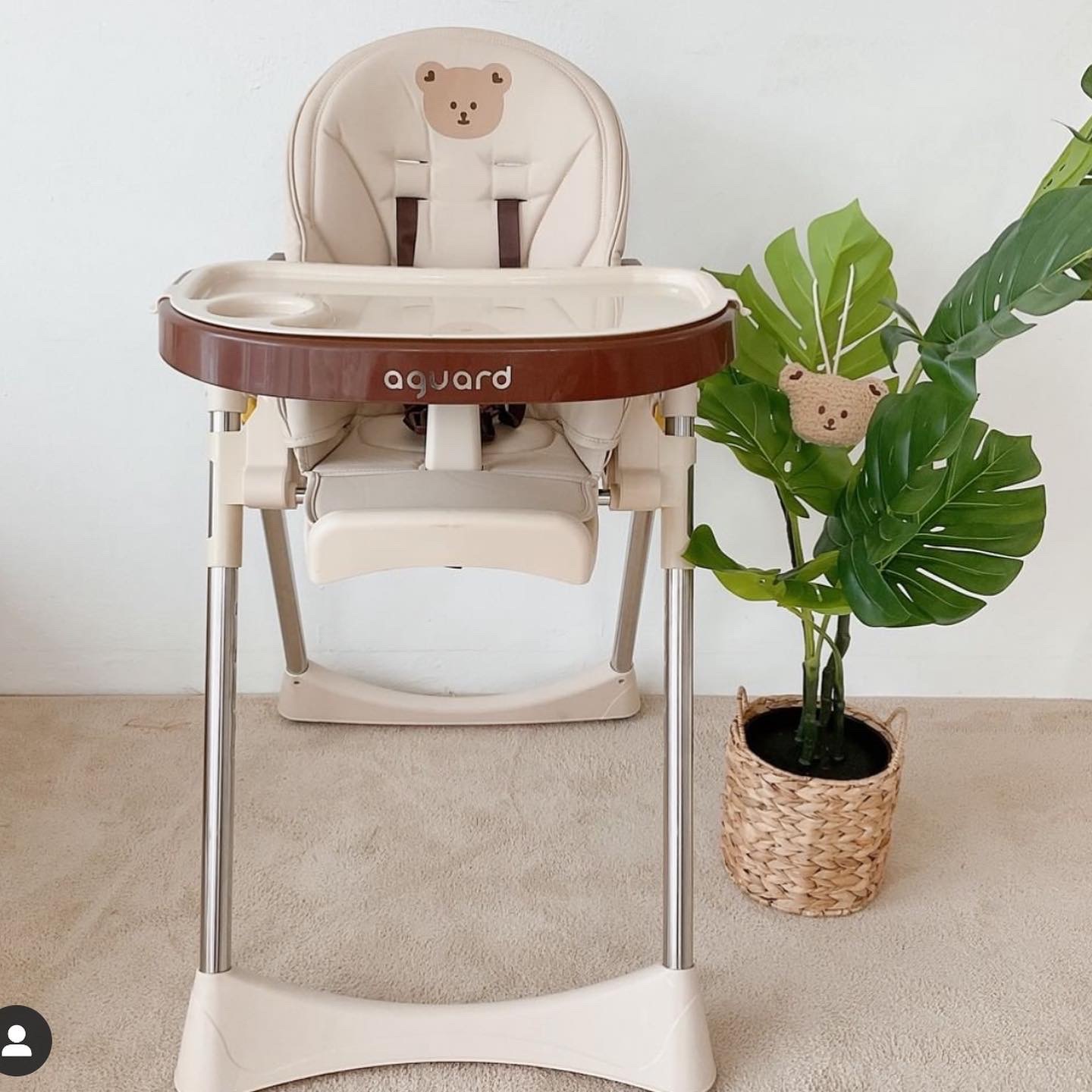 Dot to Dot x Aguard High Chair