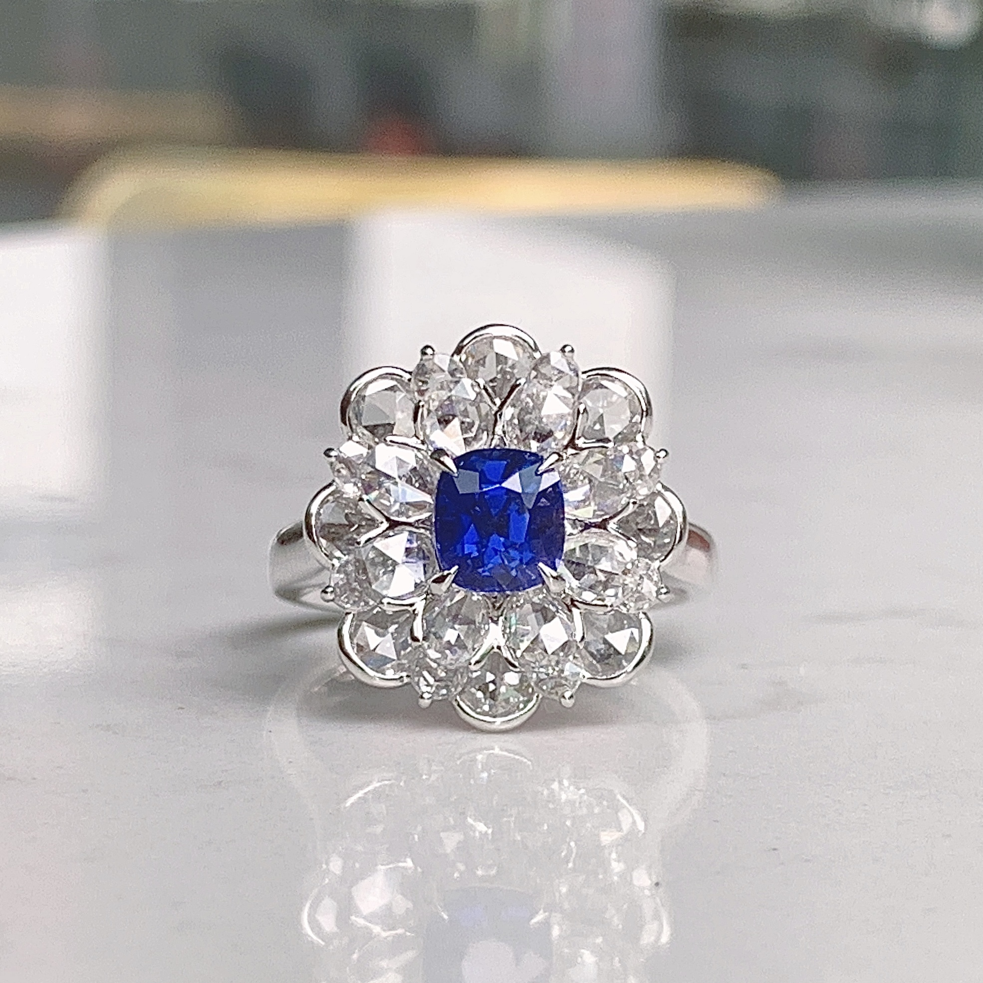 18K金天然無燒變色藍寶石鑽石戒指吊墜-兩用款 (帶GUILD證書)