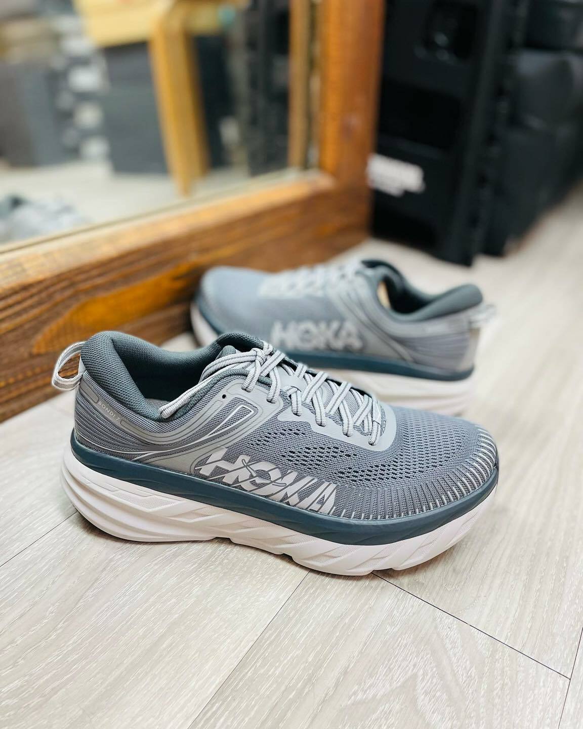 {現貨} Hoka One One Bondi 7 "Grey"