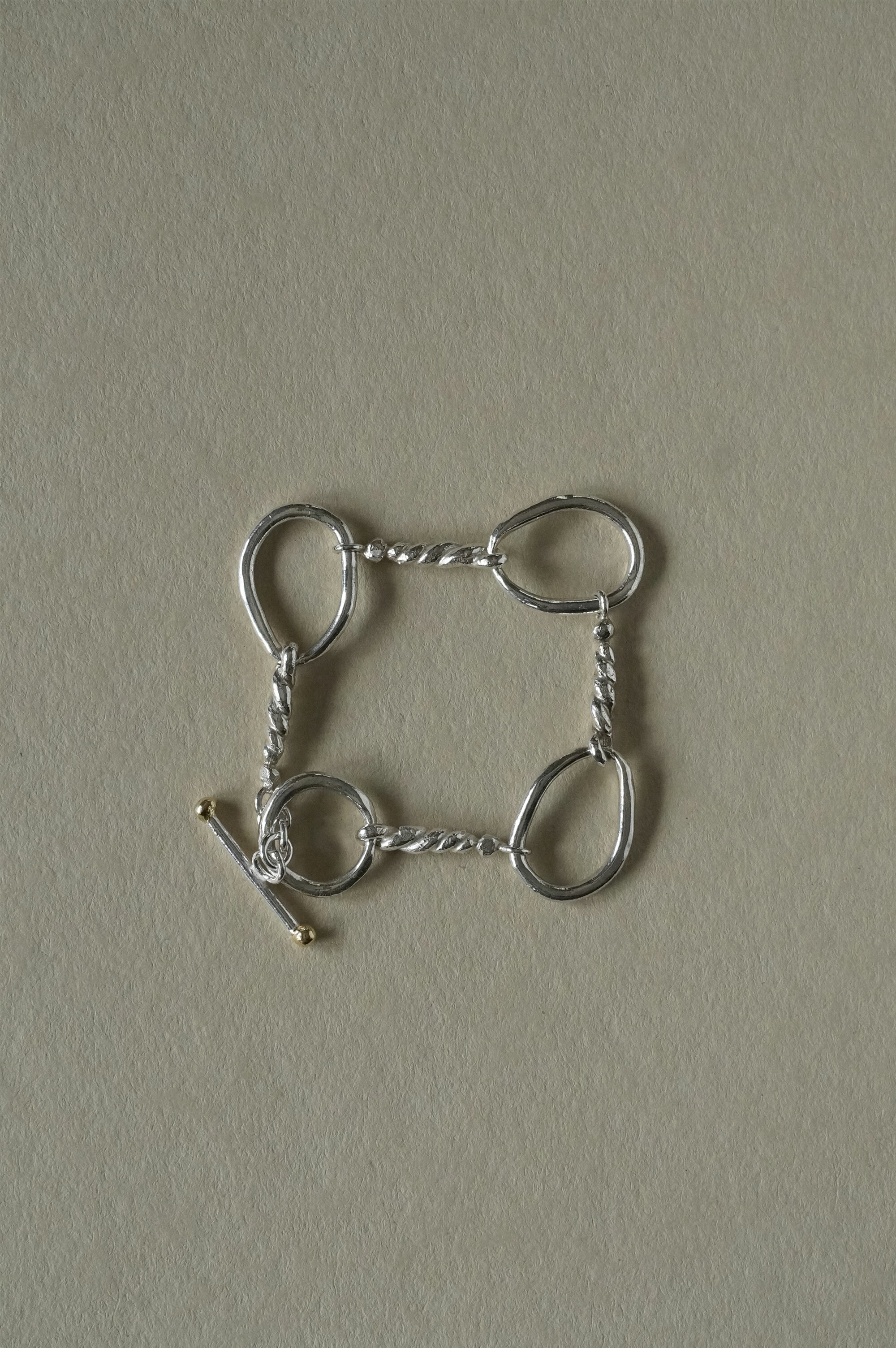 Rosemary 珊瑚手鍊