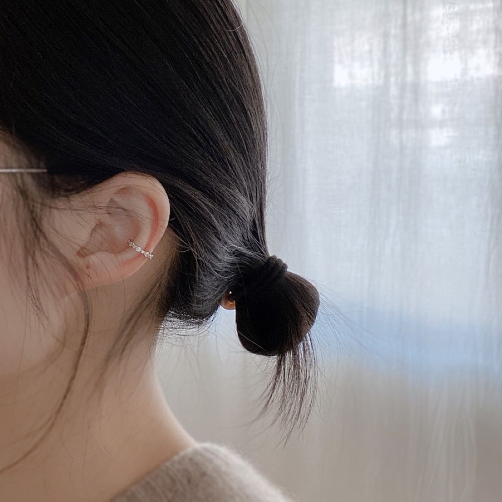 │簡約│法式 • 包邊鋯石 • 抗過敏 • 純銀耳骨夾 • 925silver