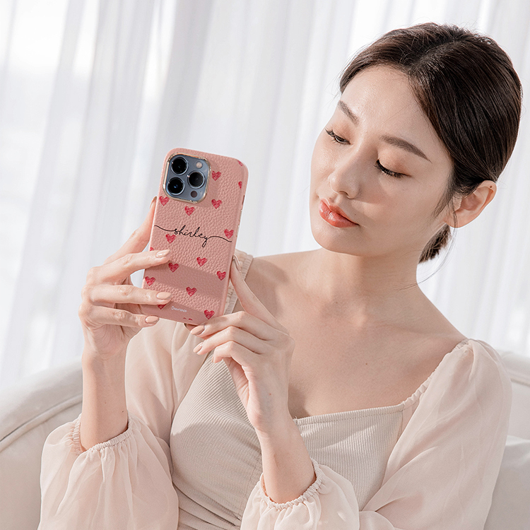塗鴉愛心 蜜荔殼 蜜荔粉皮革殼 - (訂製名字) iPhone客製化手機殼