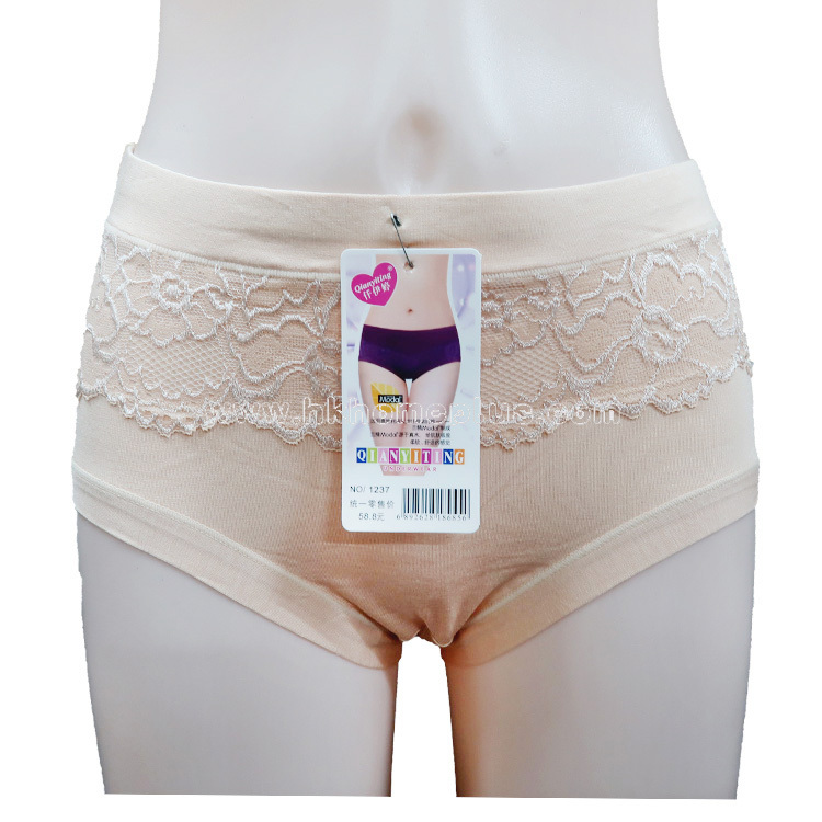 4條裝 任伊婷: 女裝中腰喱士花內褲