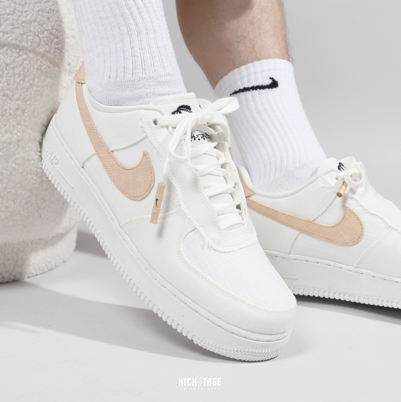 NIKE AIR FORCE 1 PRM NN SUN CLUB 白奶茶白卡其休閒鞋DM0208-100