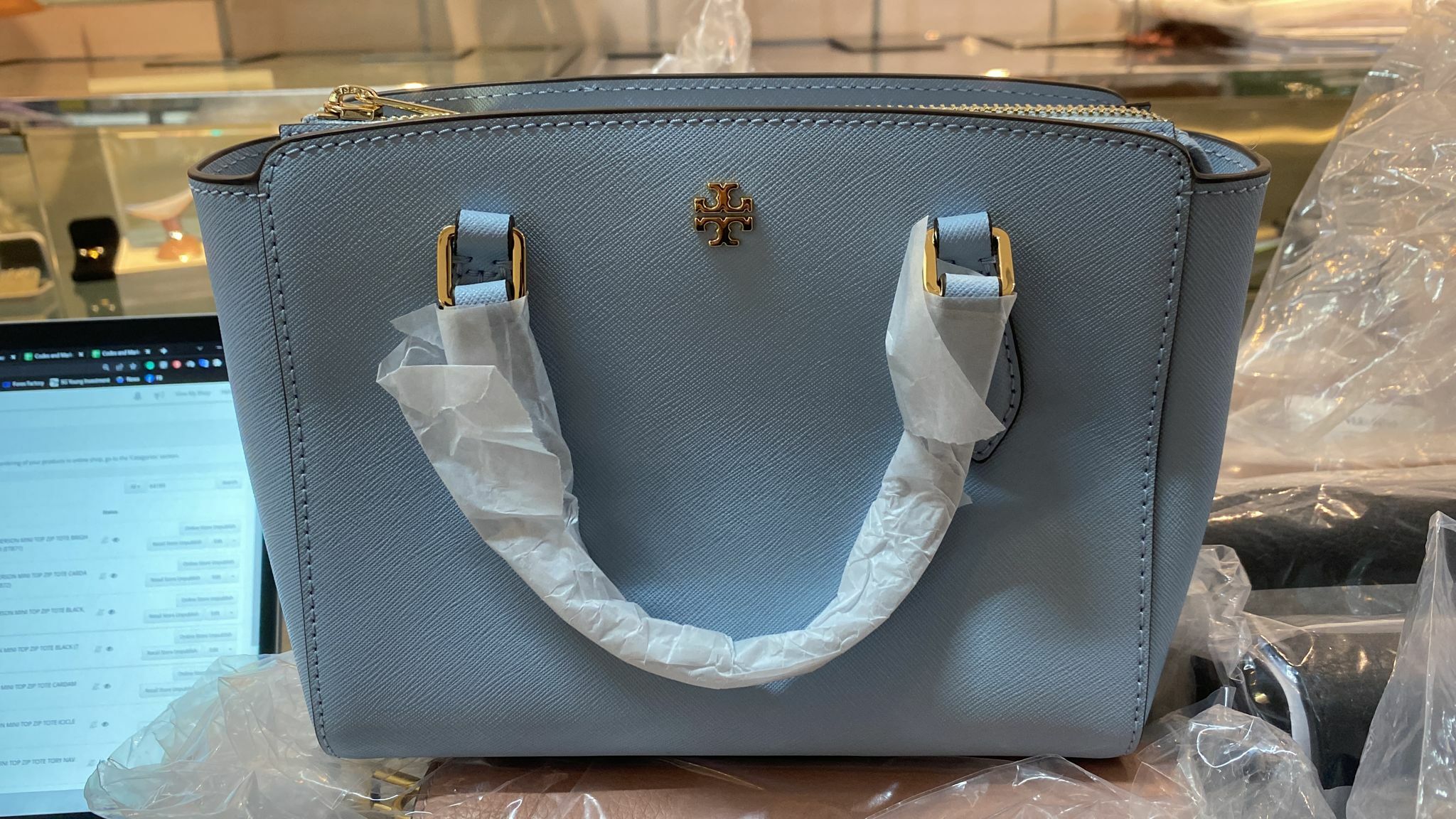 [S] TORY BURCH EMERSON MINI TOP ZIP TOTE, ICICLE , 64189-409 (STB106)