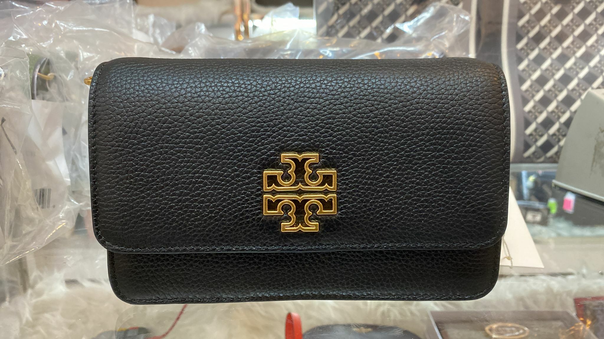 [S] TORY BURCH BRITTEN CONVERTIBLE CROSSBODY, BLACK , 84707-001 (STB113)