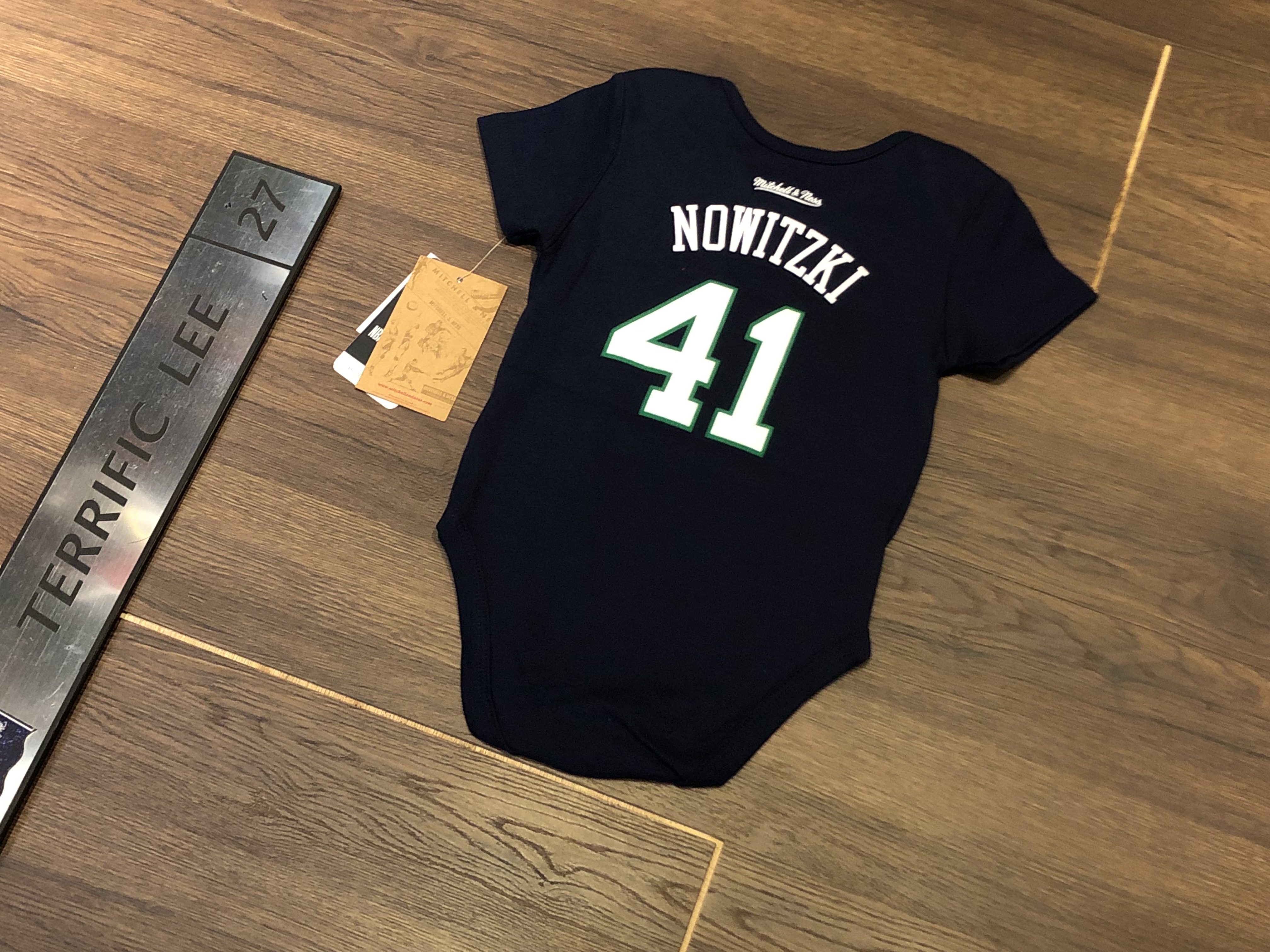 NBA球衣 Dirk Nowitzki 達拉斯小牛深藍 童裝 M&N 全新 包屁衣 非青年版