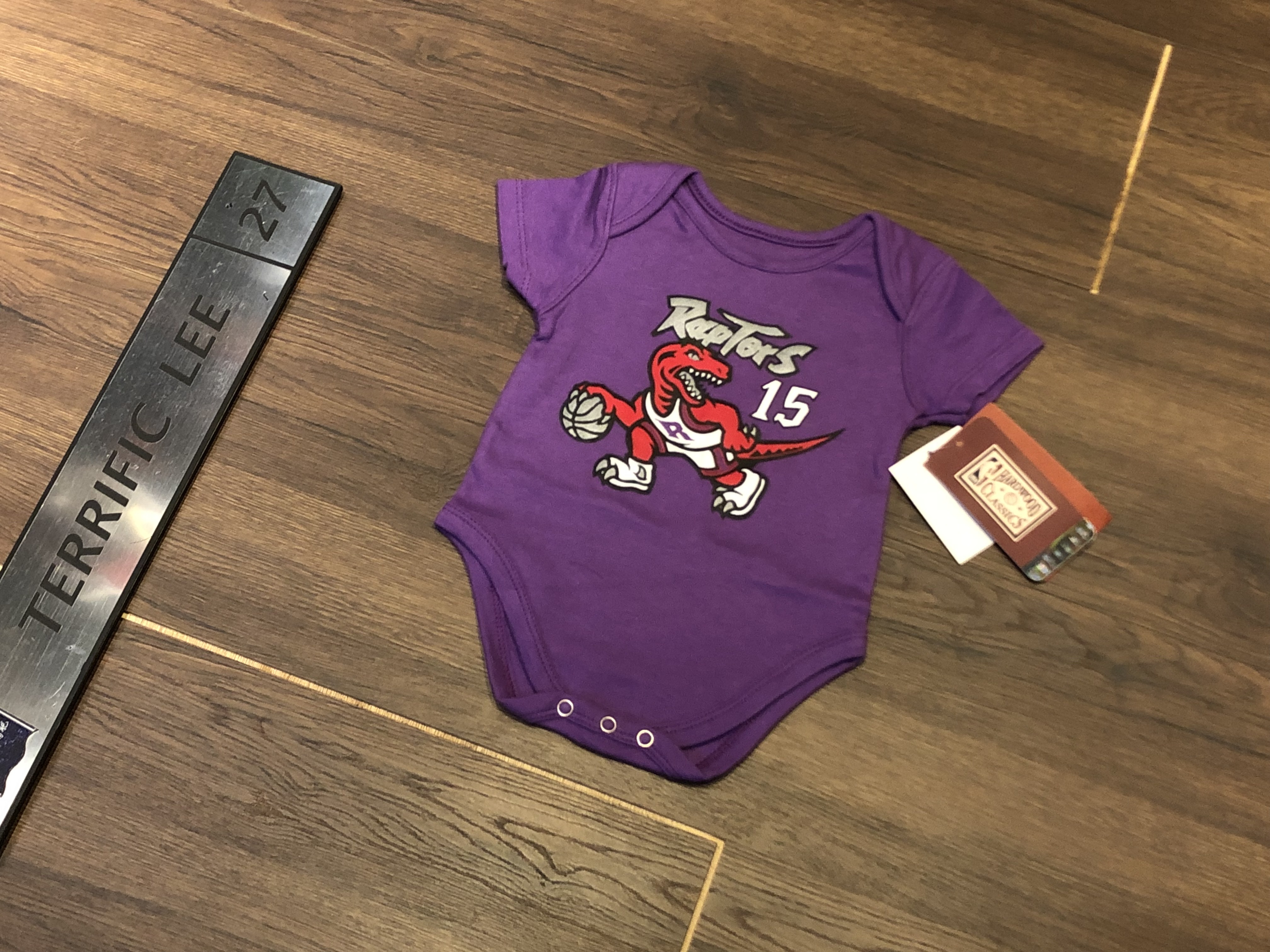 NBA球衣 Vince Carter 多倫多暴龍 復古 童裝 M&N 全新 包屁衣 非青年版