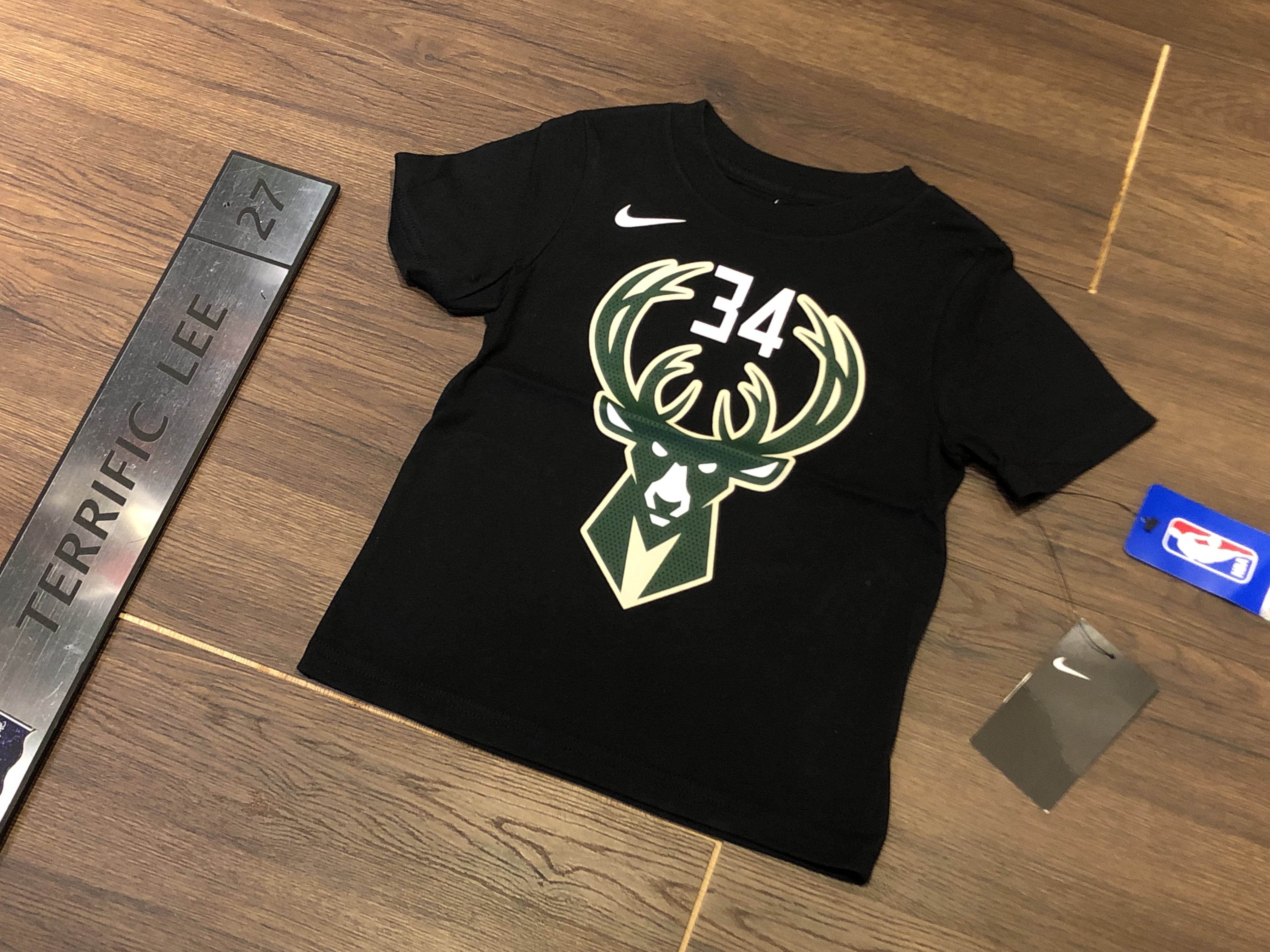 NBA短袖 Giannis Antetokounmpo 密爾瓦基公鹿黑 童裝 Nike 全新 短袖上衣 小童 非青年版