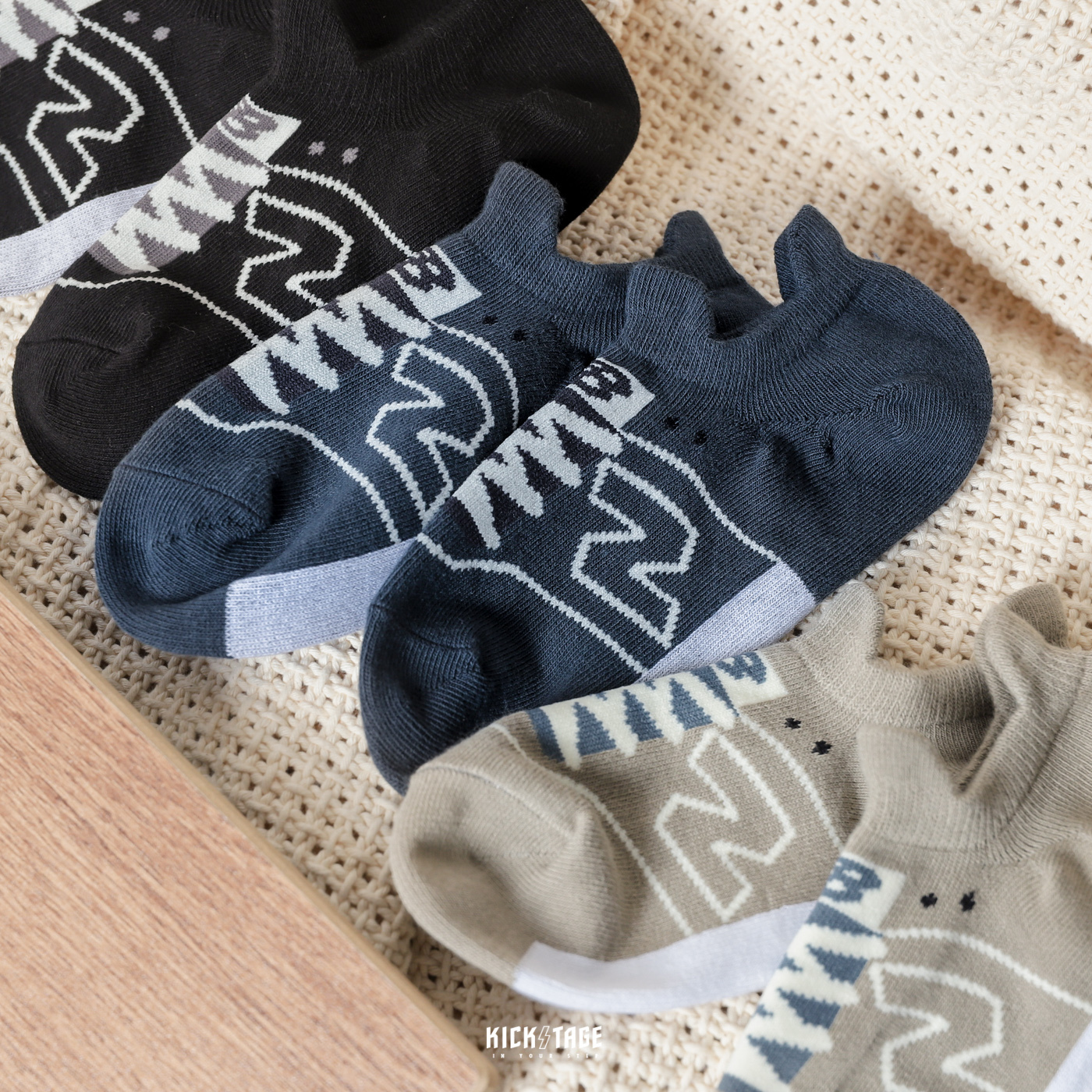 一入 NEW BALANCE Sneaker Fit 黑色 沙色 藍色 復古 鞋型 隱形襪 船型襪【LAS82221】NBSCS