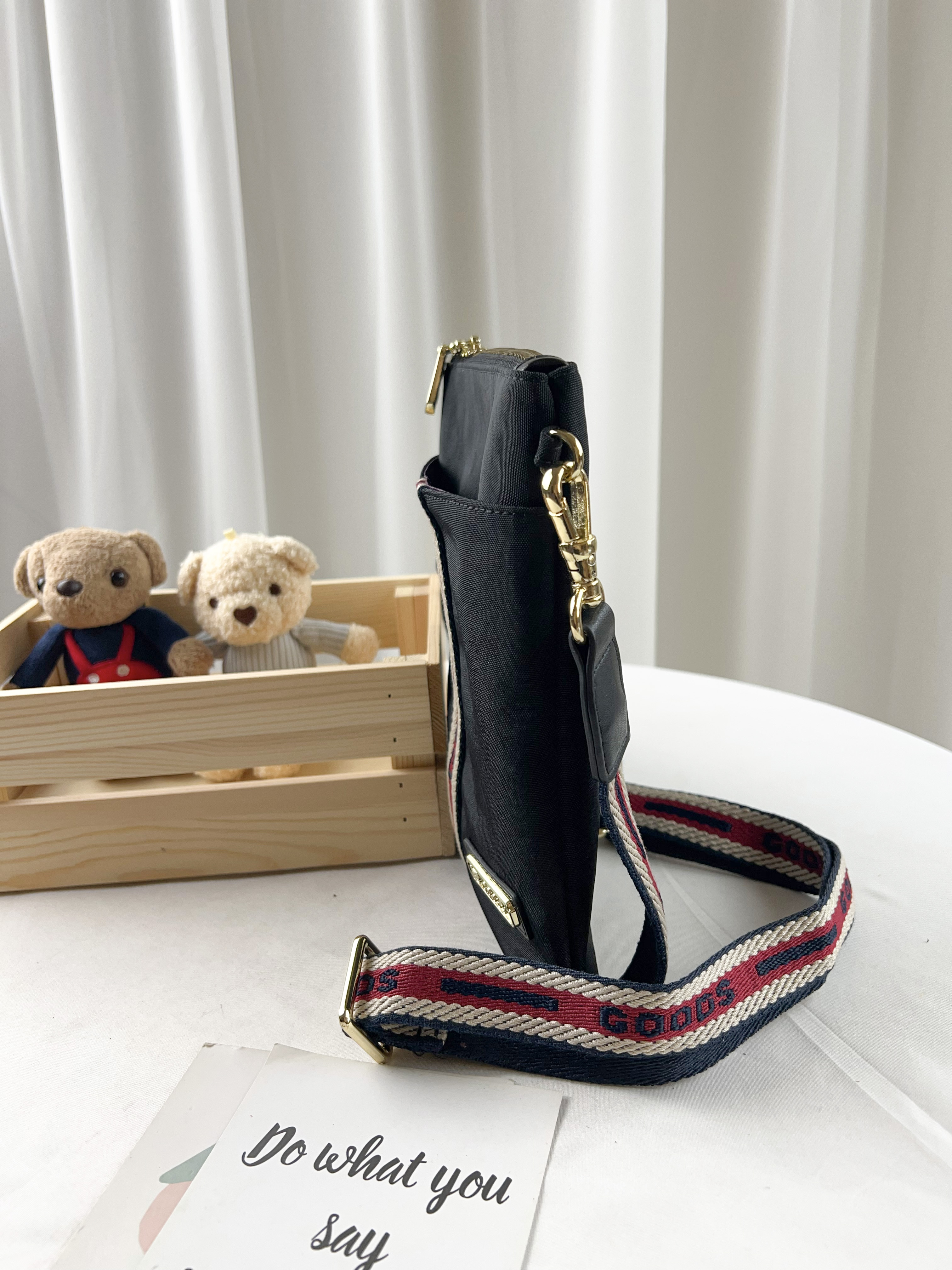 GOODS 織帶黑 防潑水單層手機側背包  #2231