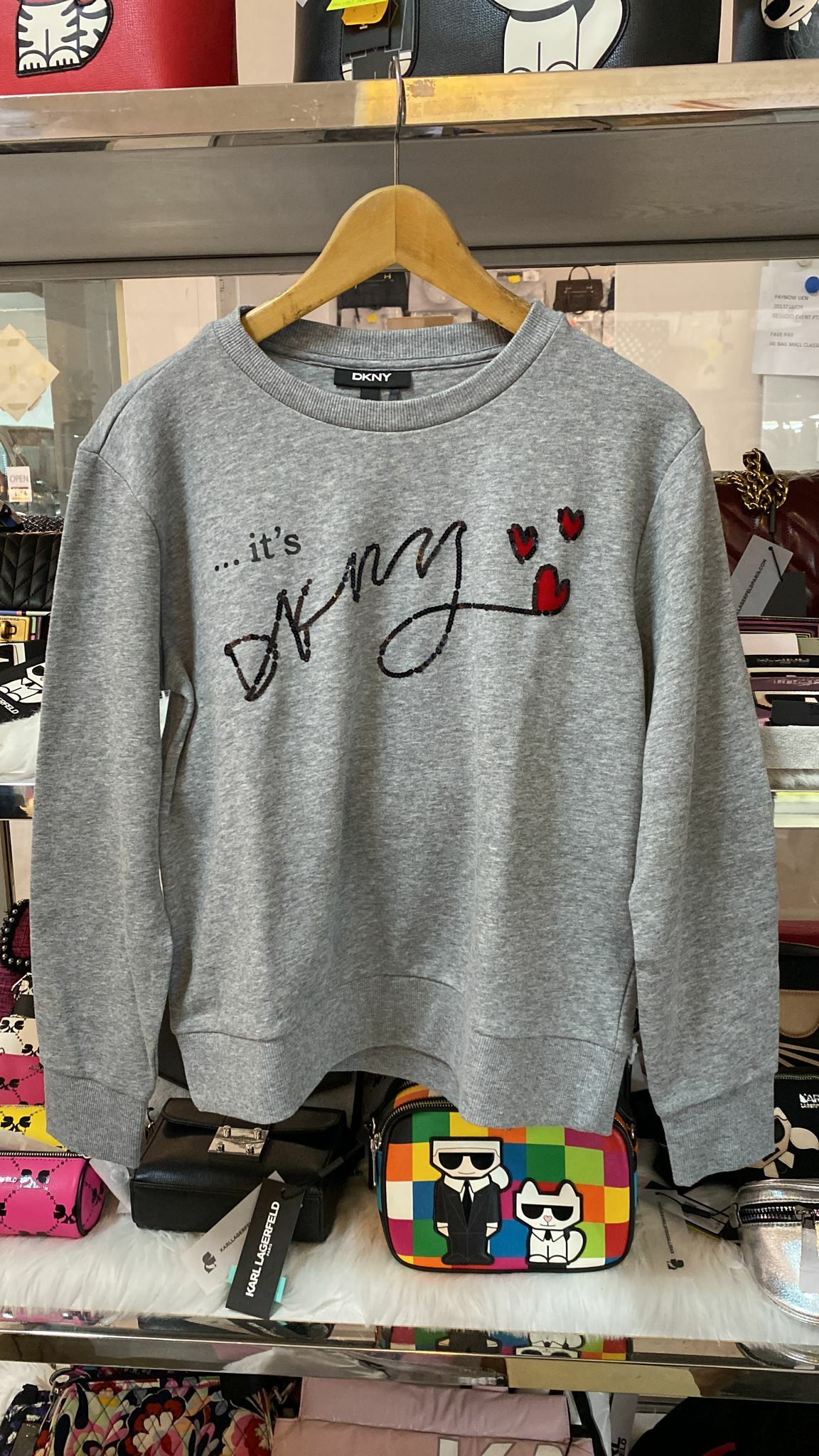 [S] DKNY SCRIPT LOGO SWEATSHRIT, AVENUE GREY, P1MQHB2R-AVENUE GREY (SD122)