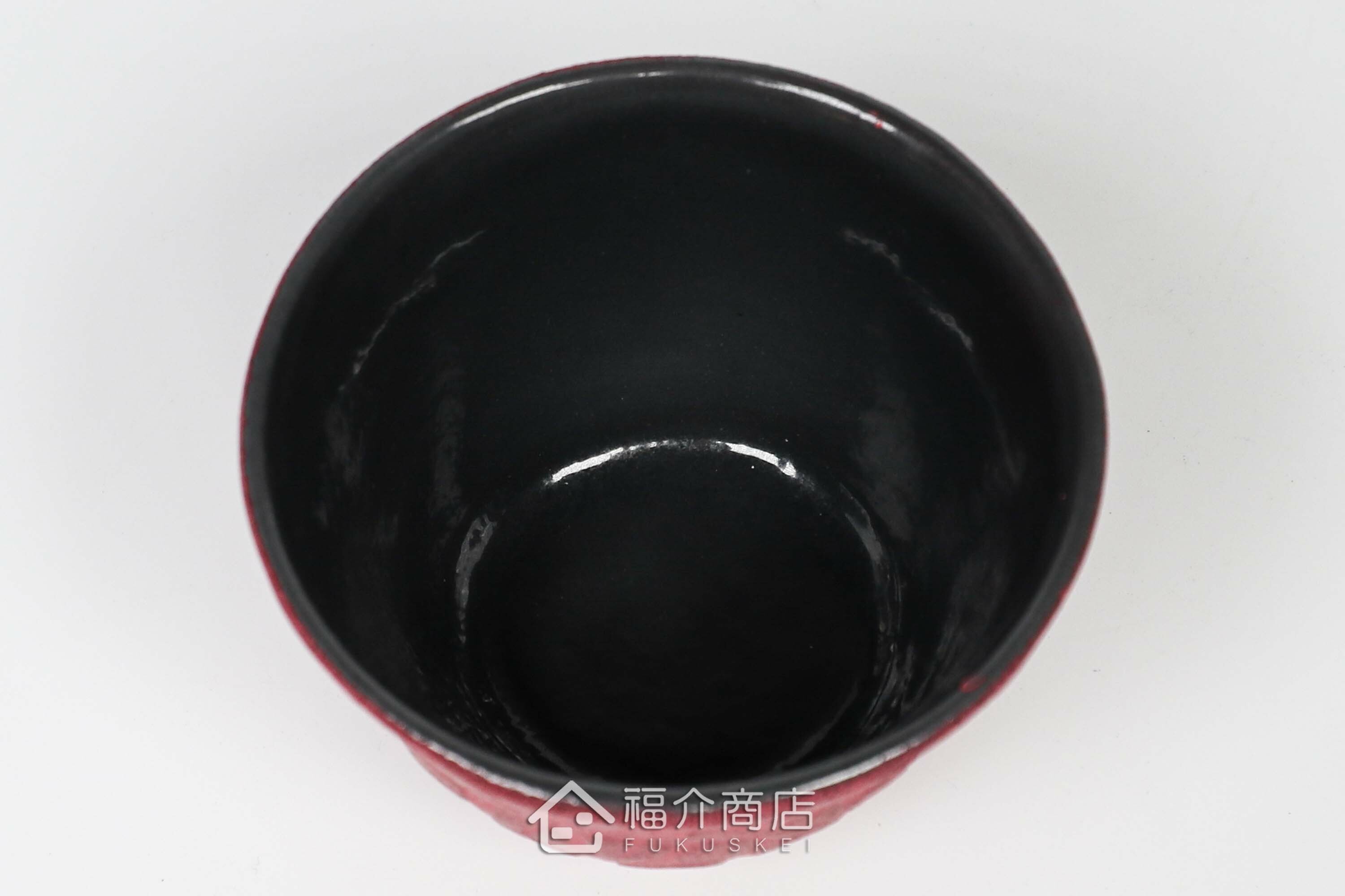 櫻花造型的紅色鑄鐵杯