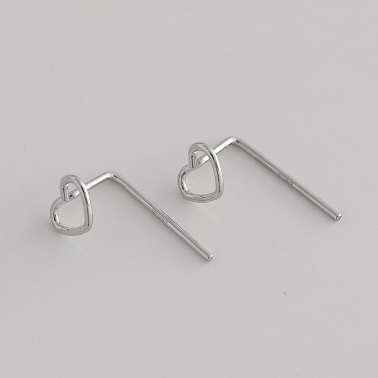 Silver925｜Luv earring｜Olivmew Studio
