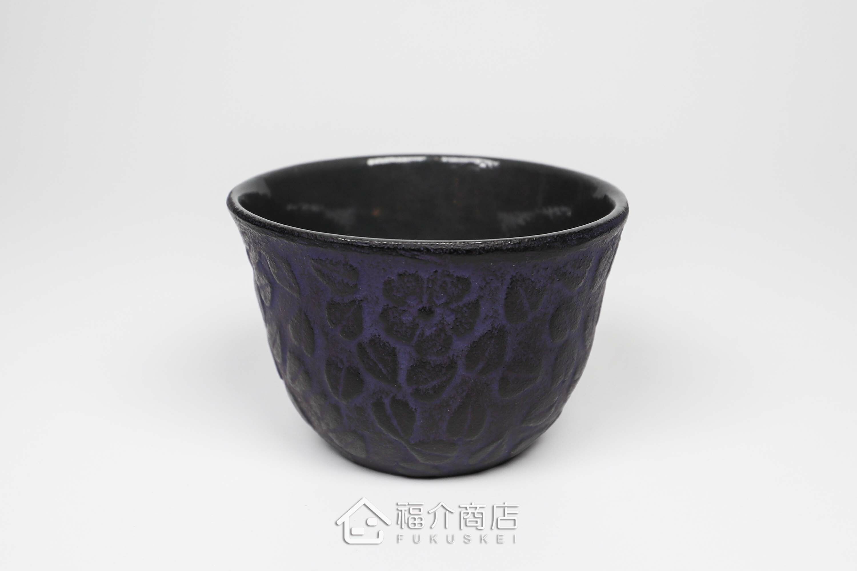 櫻花造型的紫色鑄鐵杯