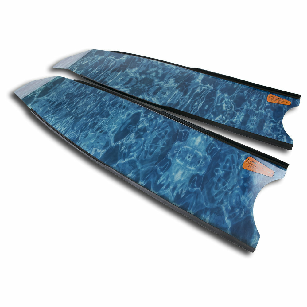 ▲Leaderfins 玻纖長蛙板-水藍迷彩BLUE CAMO