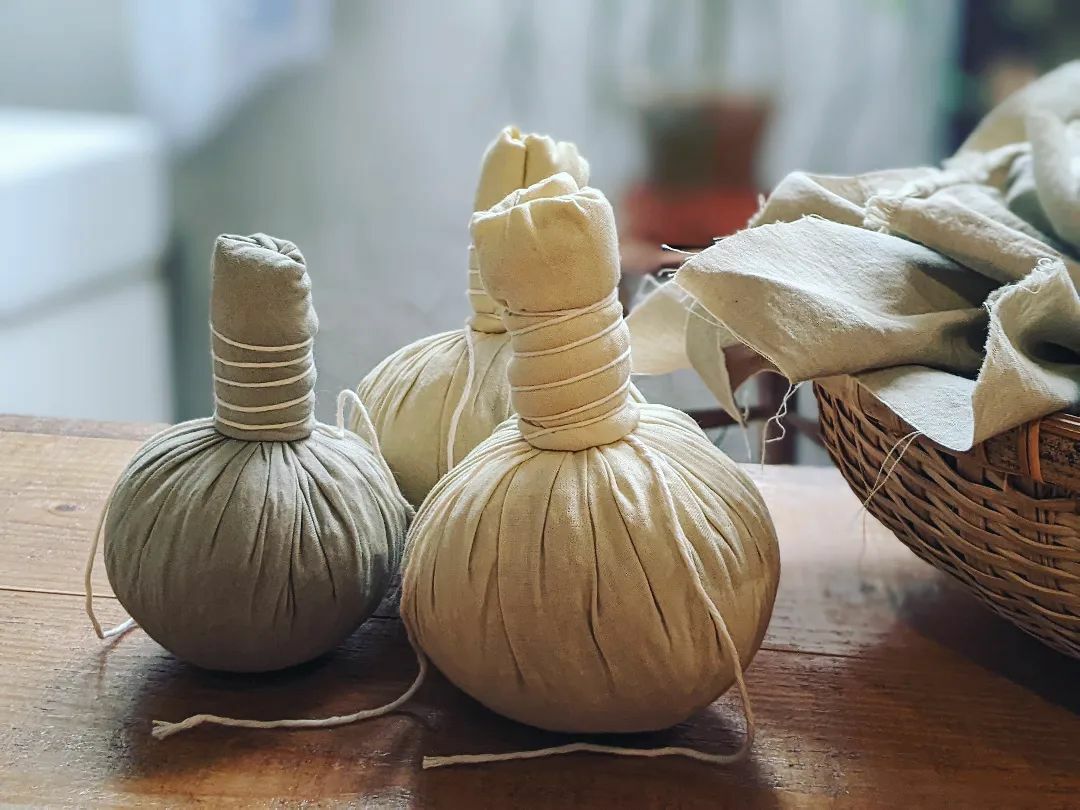 【已結束】工作坊｜單人票｜南方植物學－做一顆泰式古法藥草球